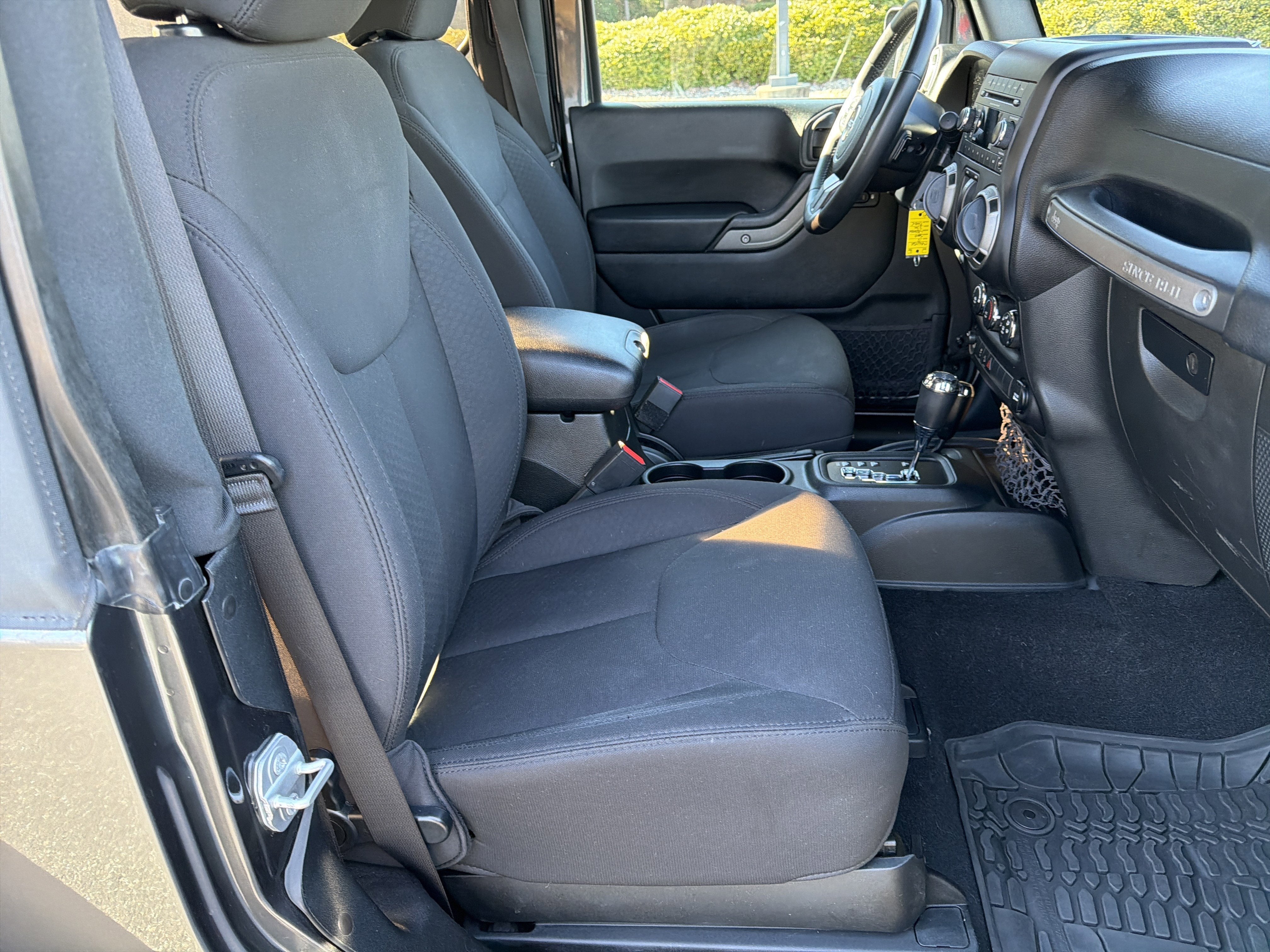 2017 Jeep Wrangler Sport