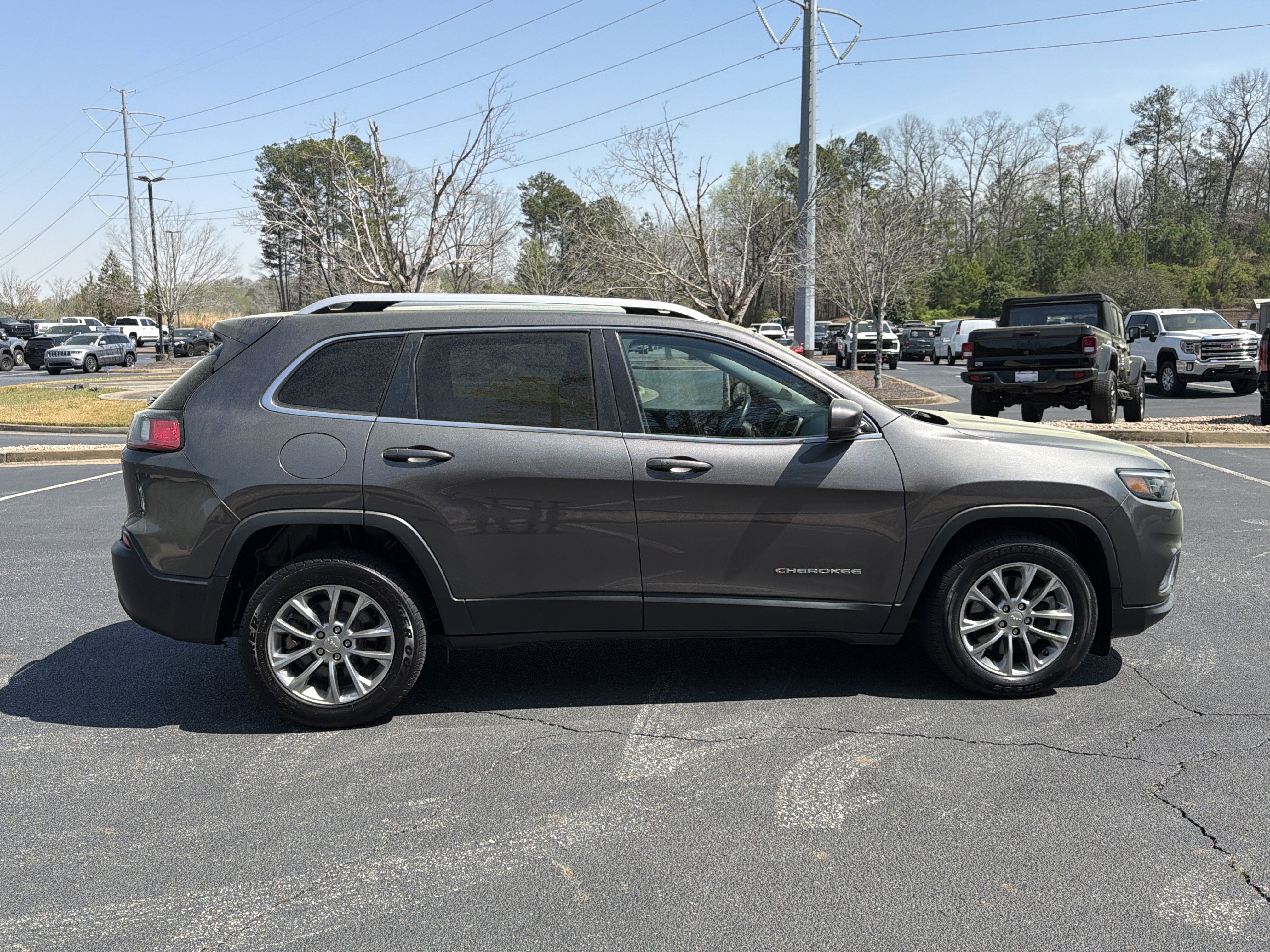 2019 Jeep Cherokee Latitude Plus