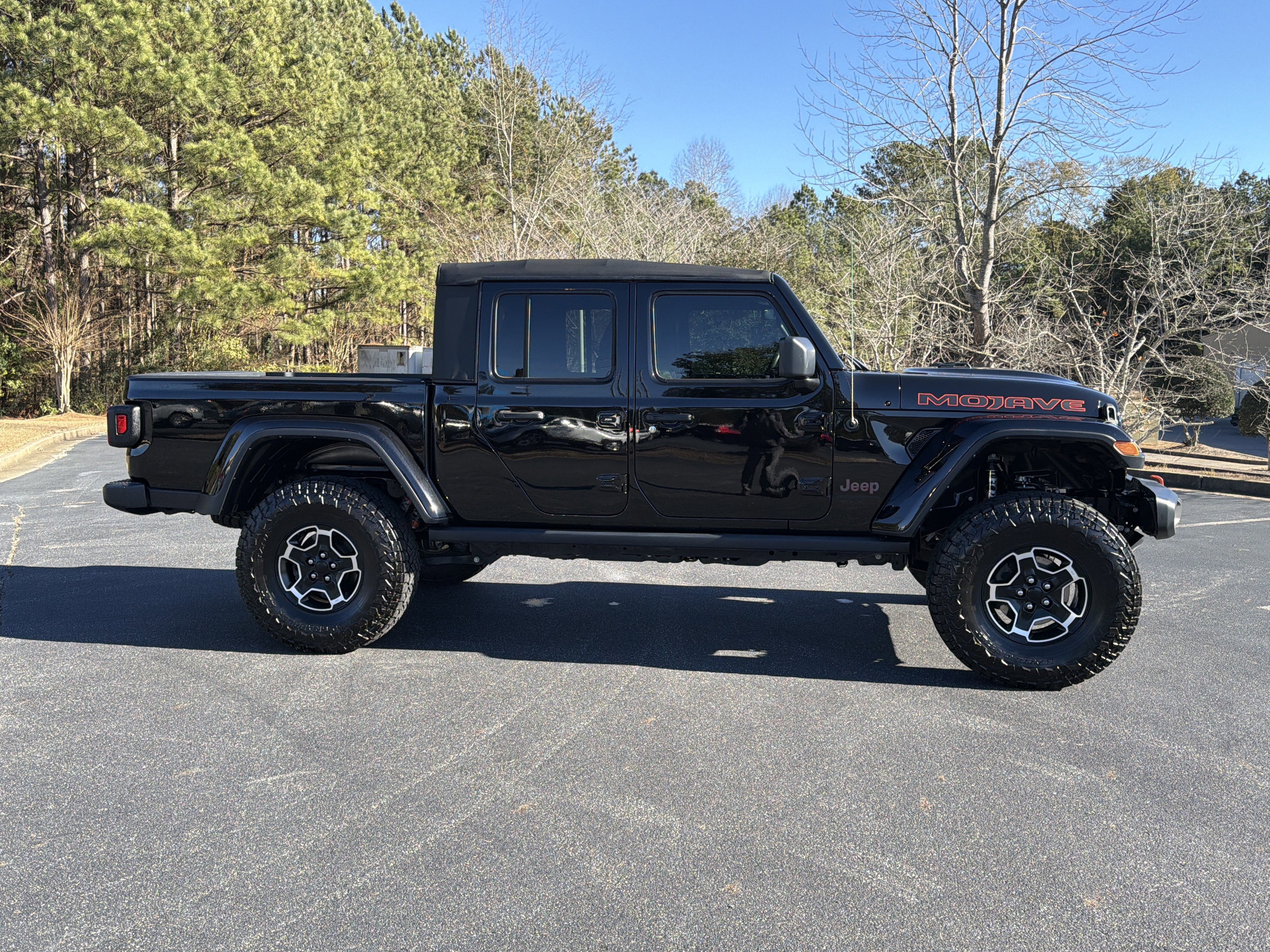 2023 Jeep Gladiator Mojave