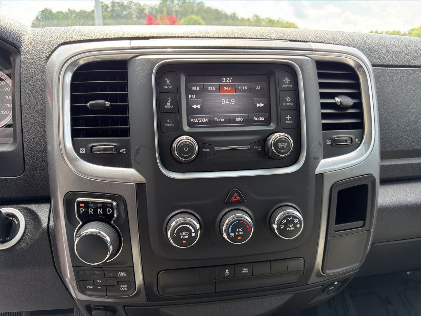2024 RAM 1500 Classic SLT