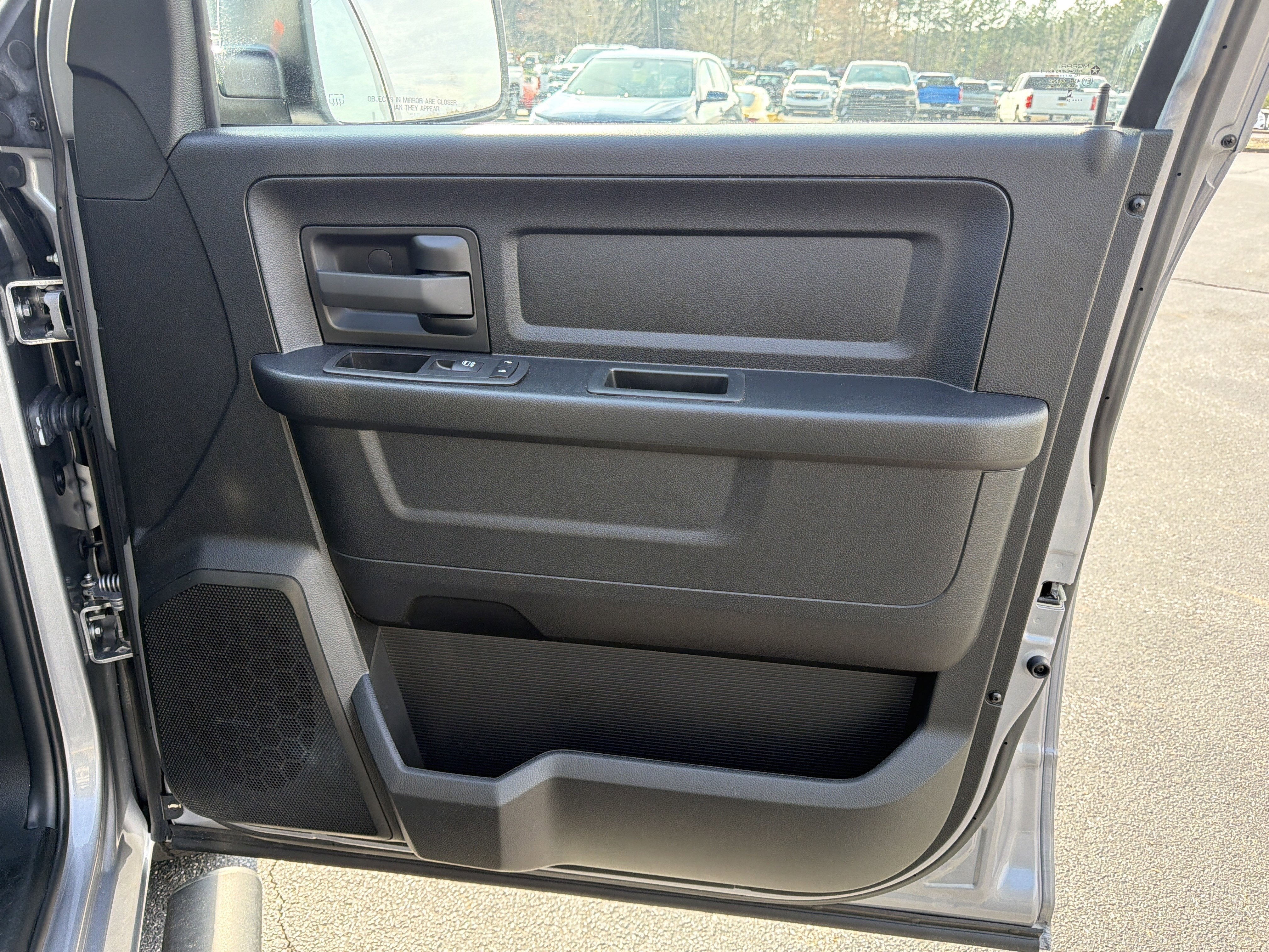 2024 RAM 1500 Classic Tradesman