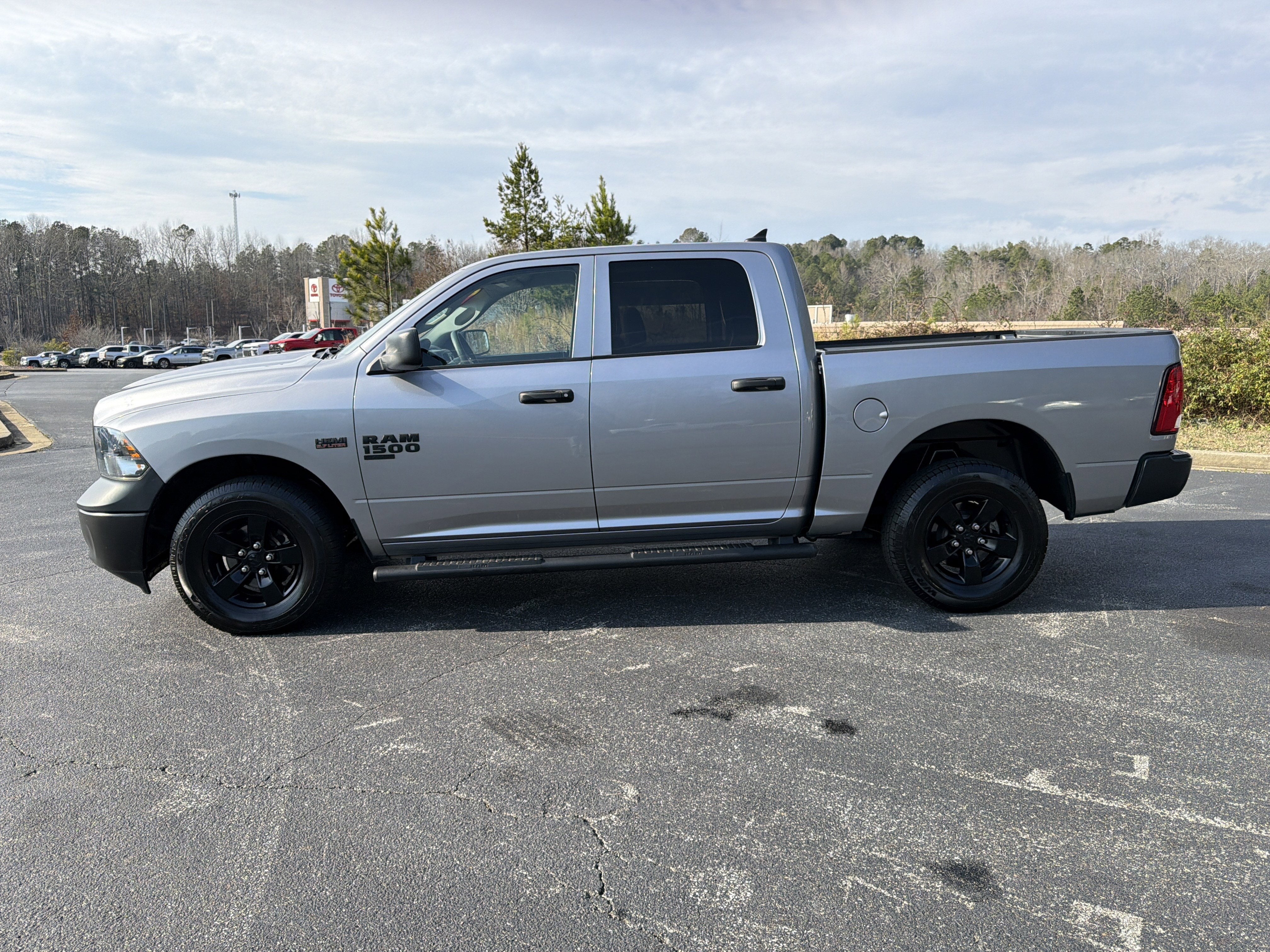 2024 RAM 1500 Classic Tradesman
