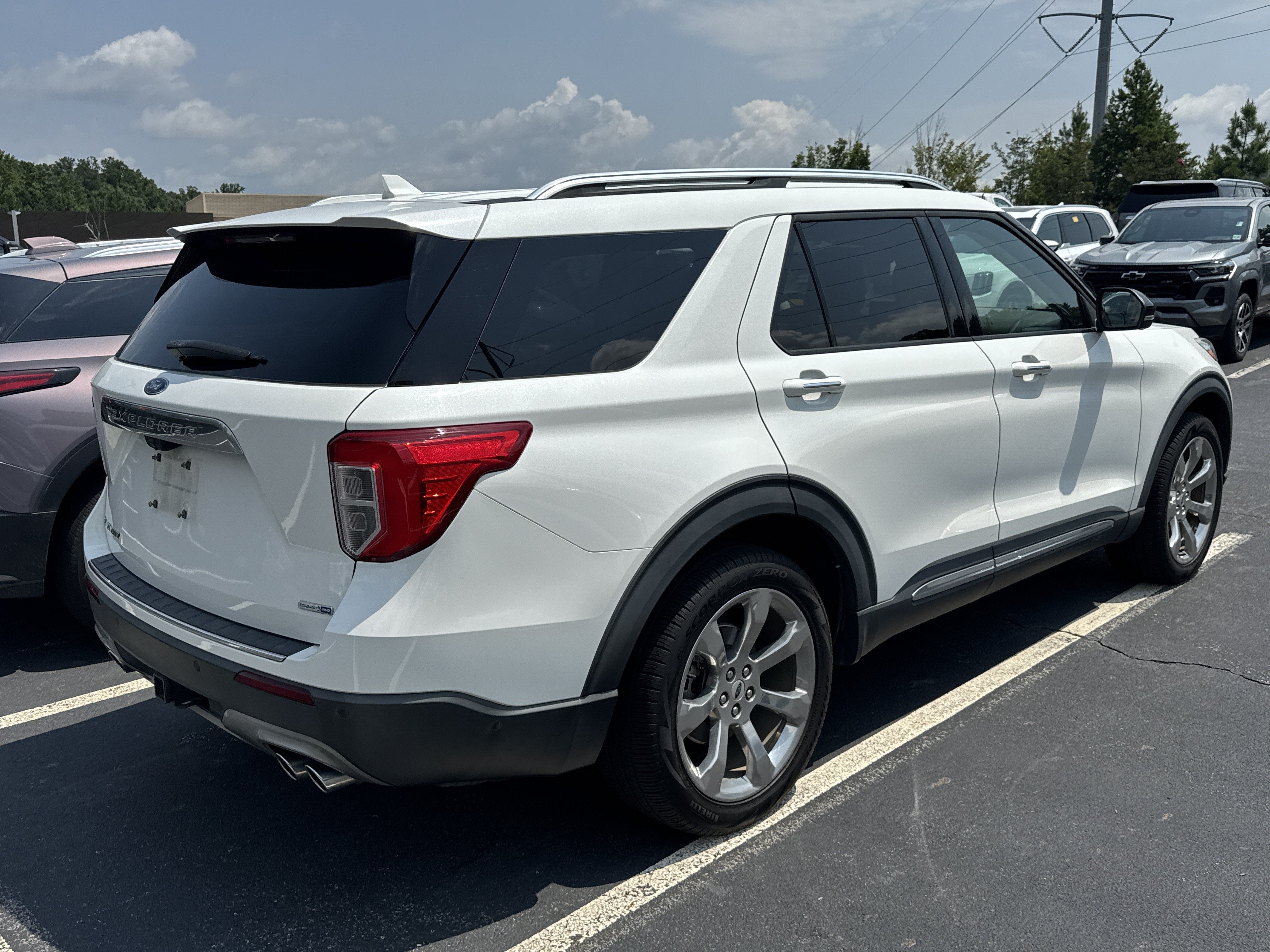 2020 Ford Explorer Platinum
