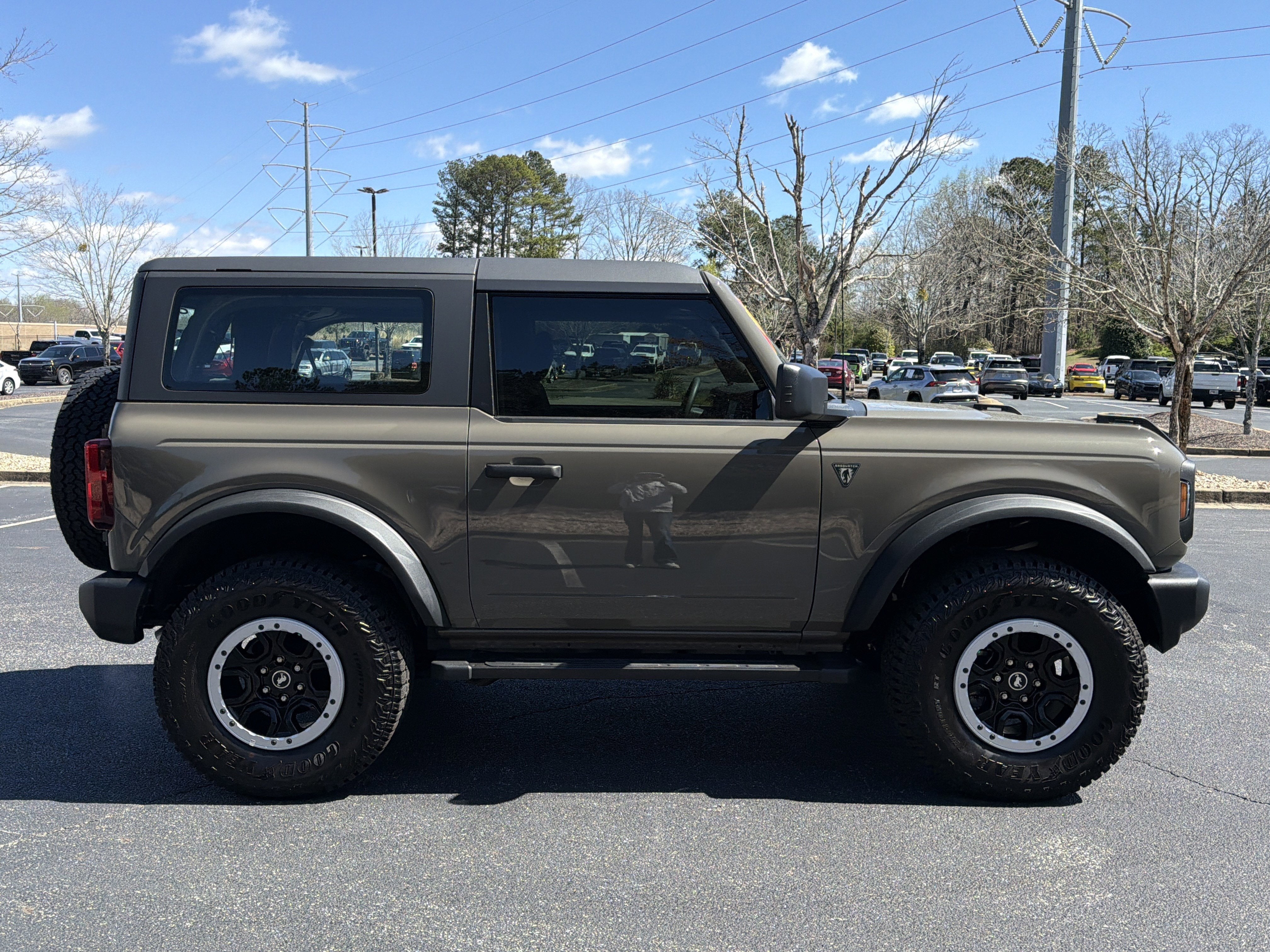 2025 Ford Bronco Base