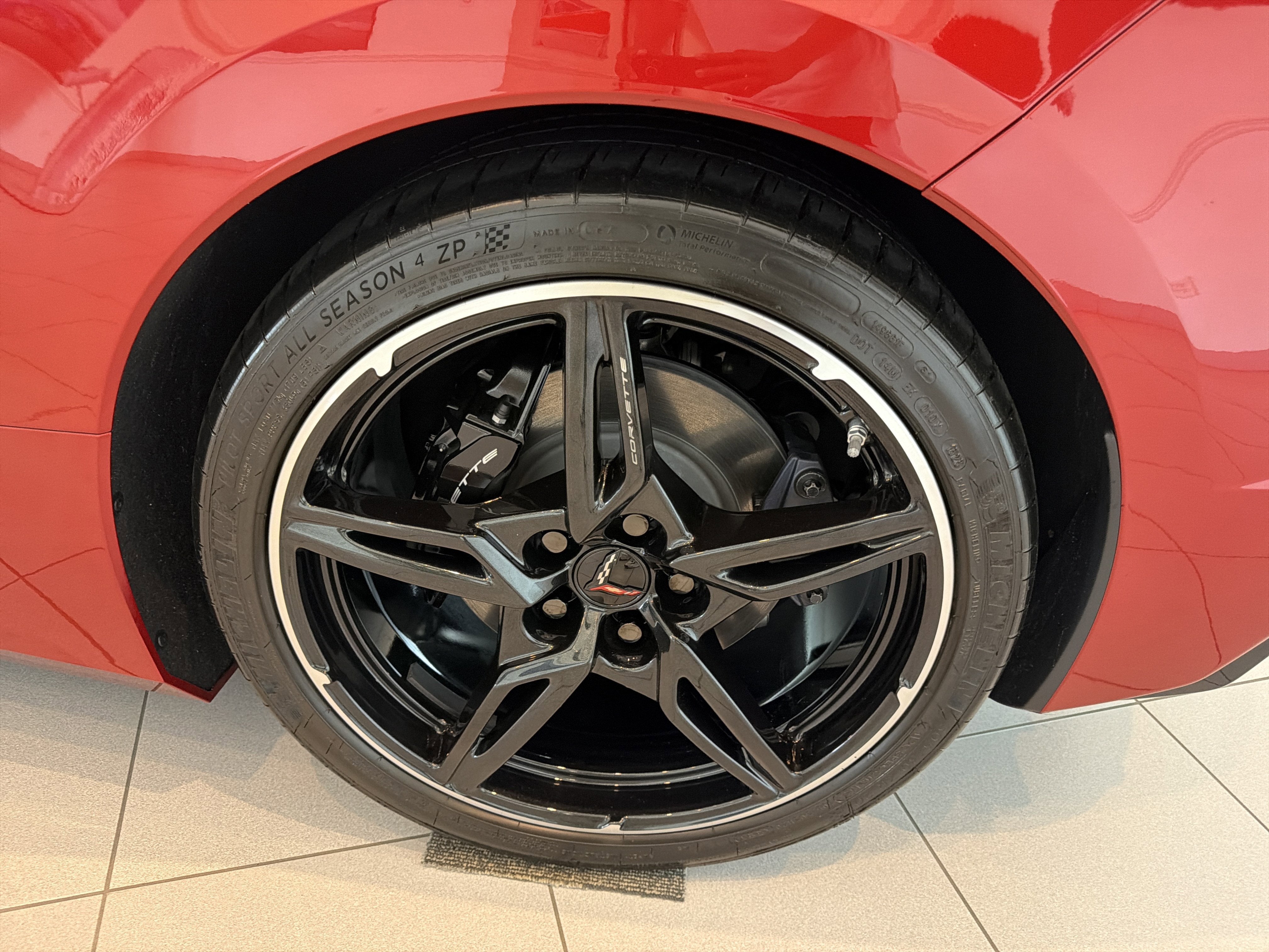 2023 Chevrolet Corvette 2LT