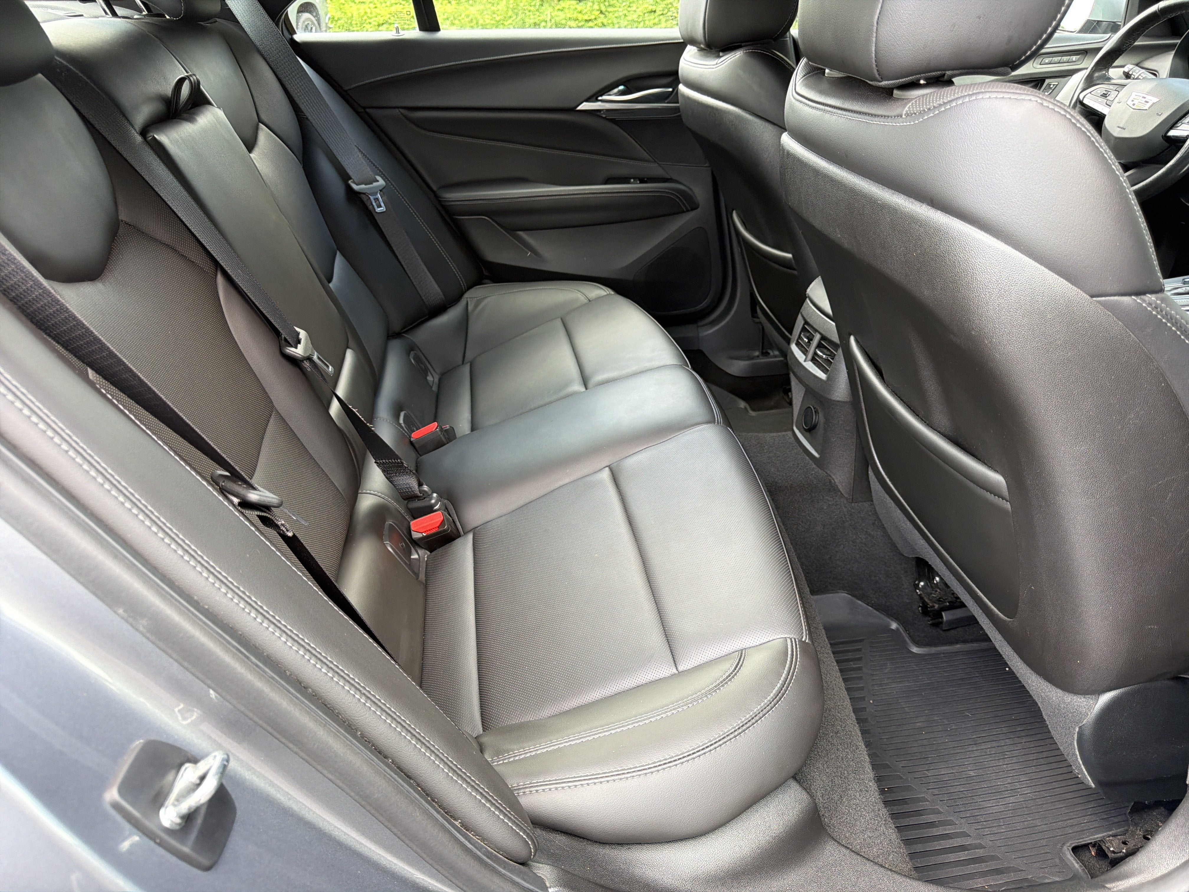 2022 Cadillac CT4 Premium Luxury