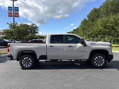 2026 Chevrolet Silverado 2500HD Custom