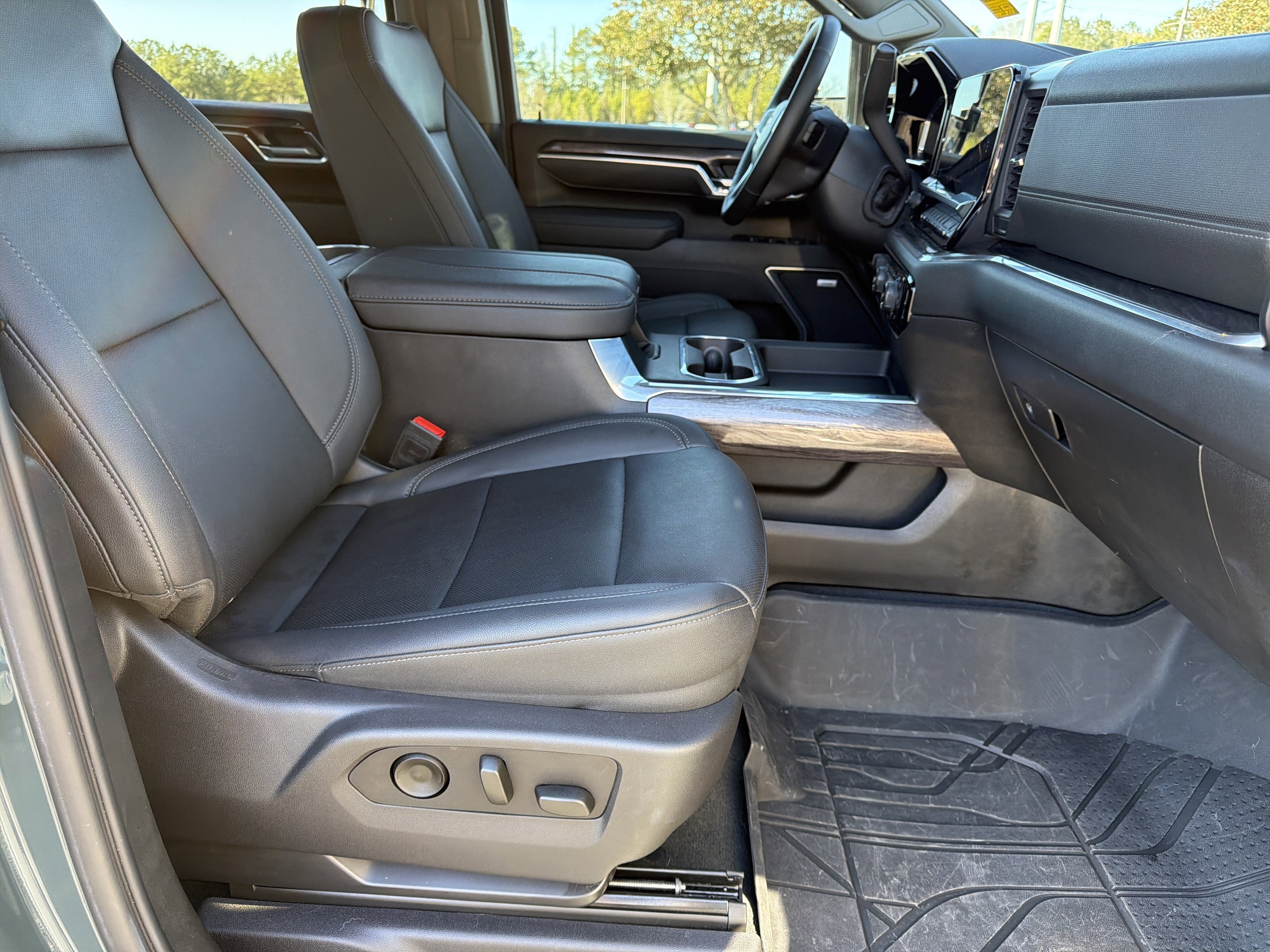 2025 Chevrolet Silverado 2500HD LTZ