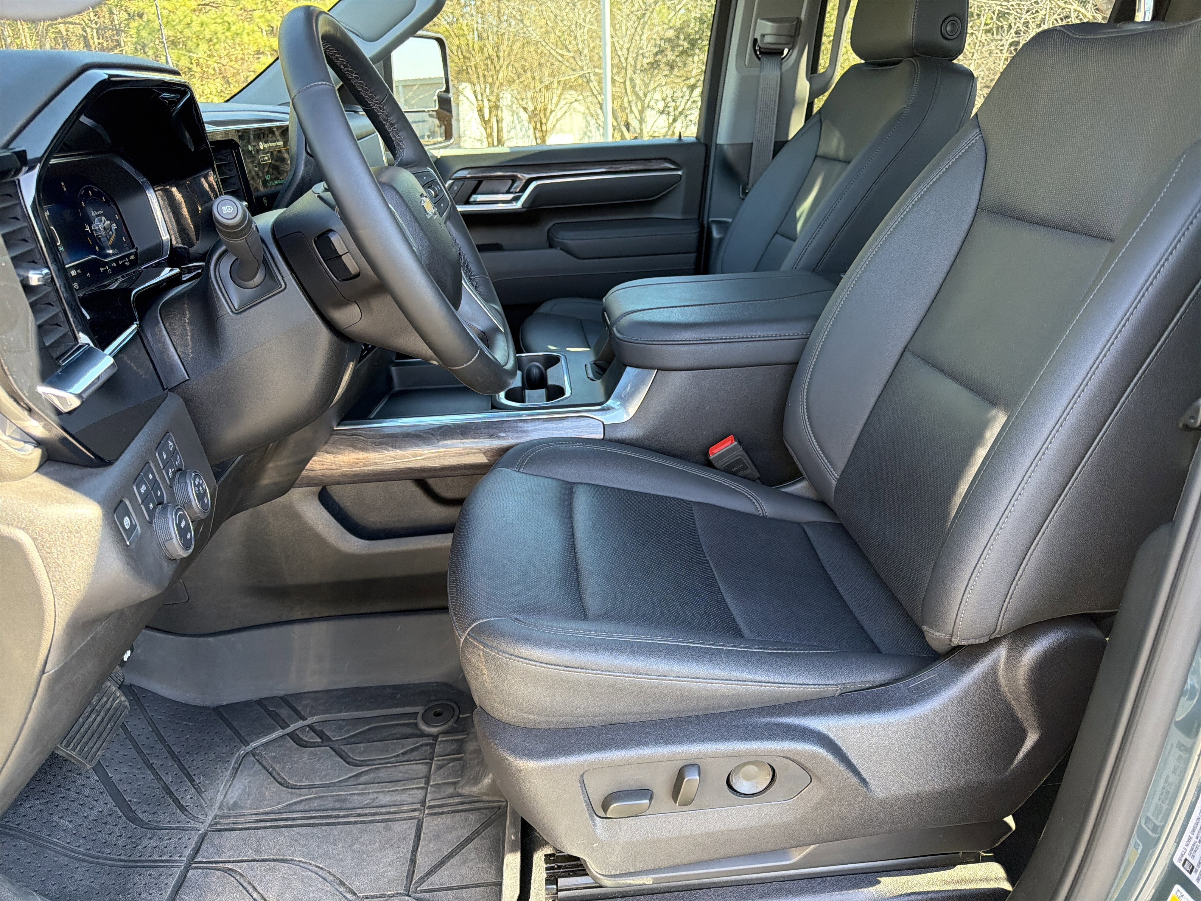 2025 Chevrolet Silverado 2500HD LTZ