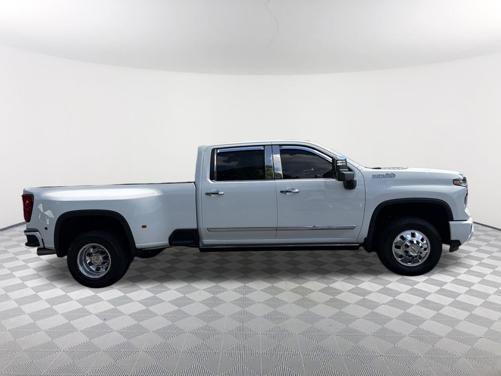 2026 Chevrolet Silverado 3500HD High Country