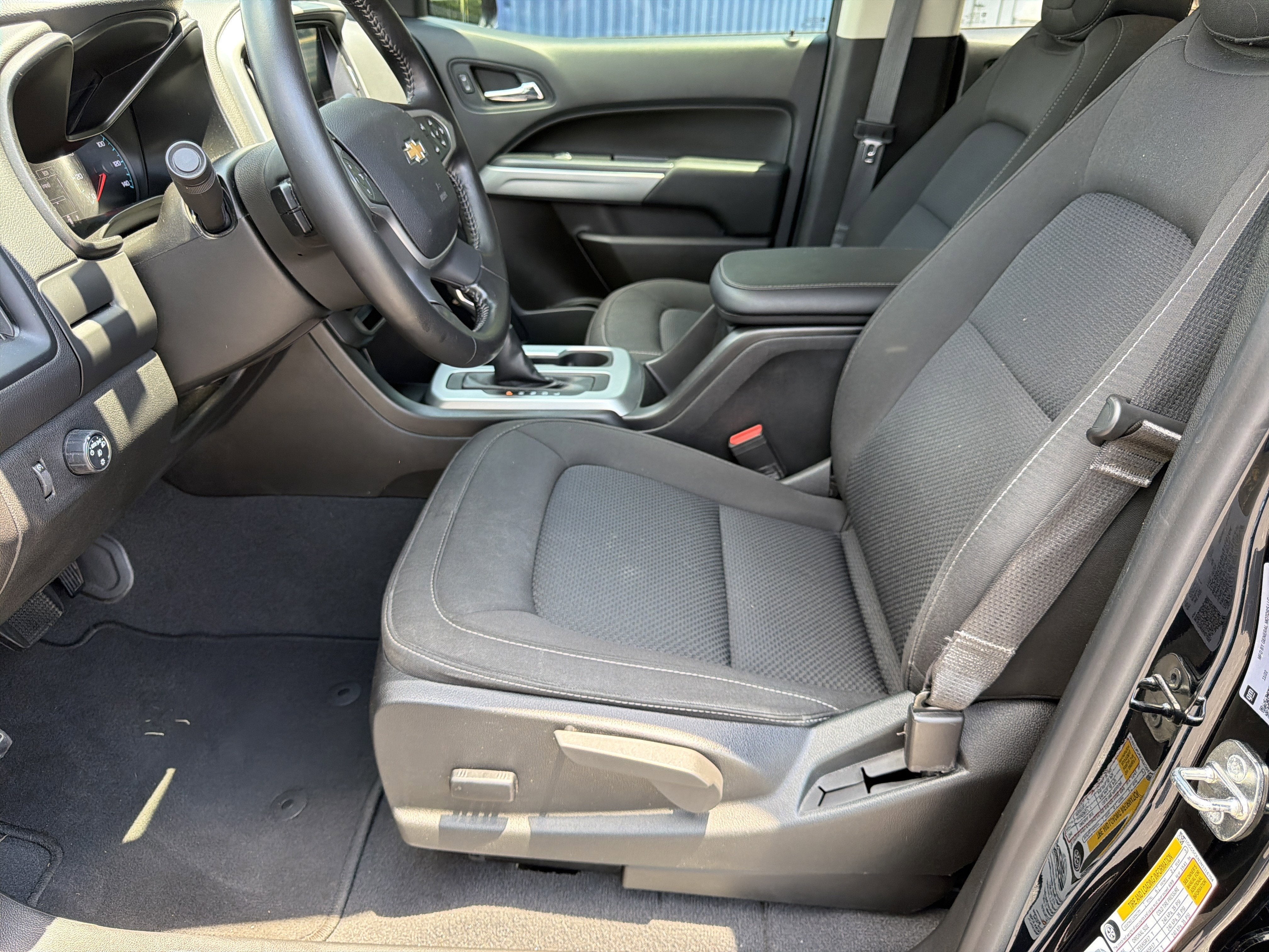 2022 Chevrolet Colorado 2WD LT