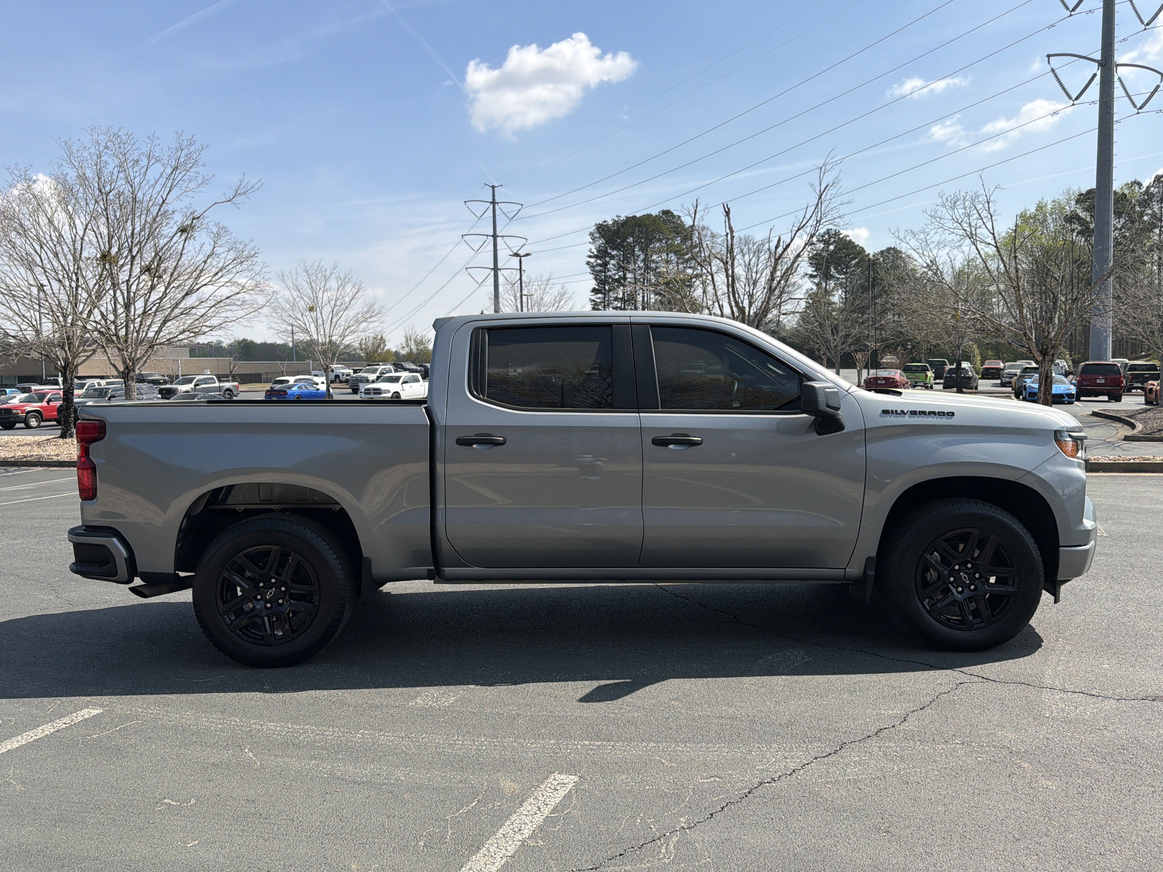 2024 Chevrolet Silverado 1500 Custom