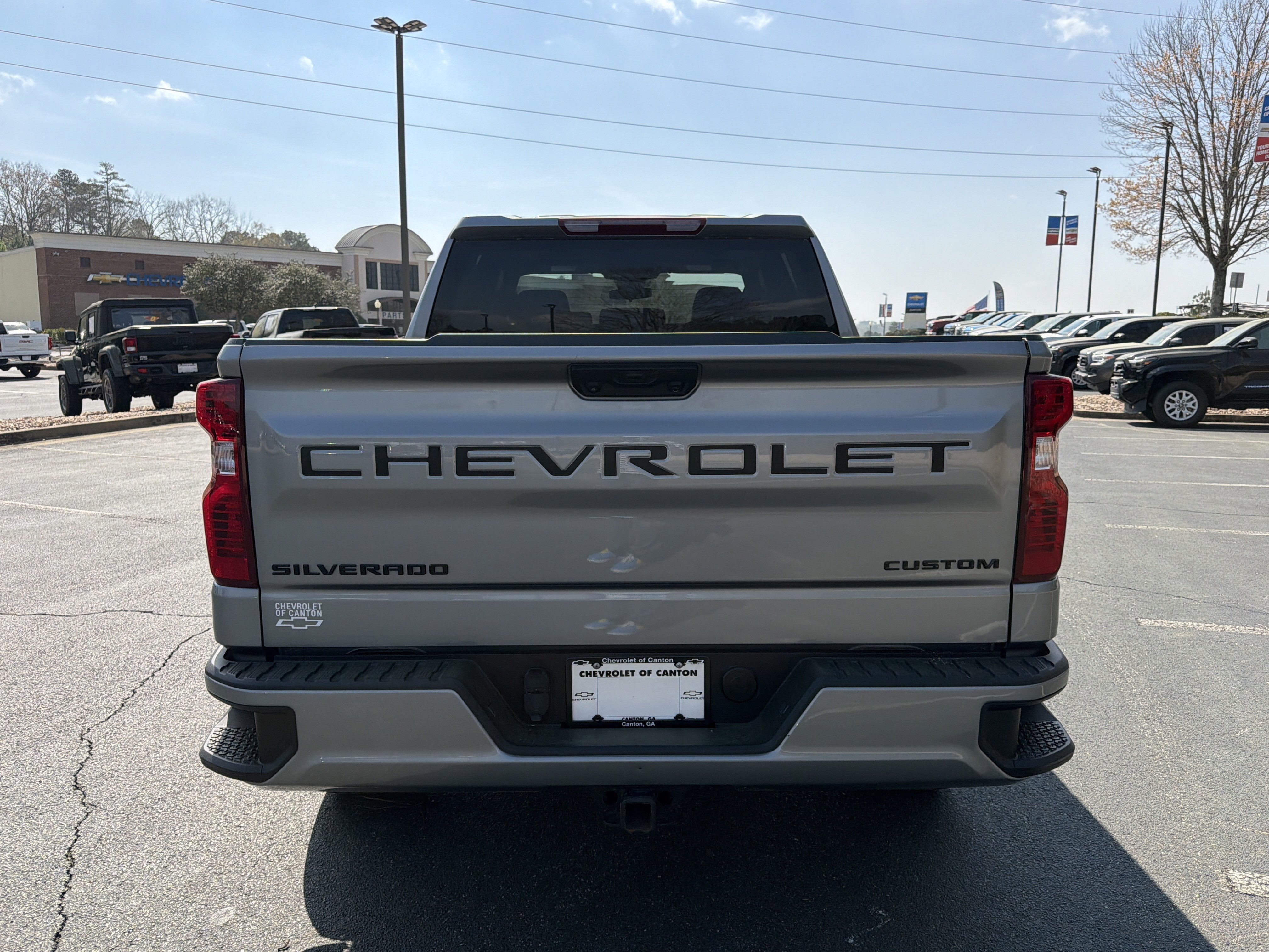 2024 Chevrolet Silverado 1500 Custom
