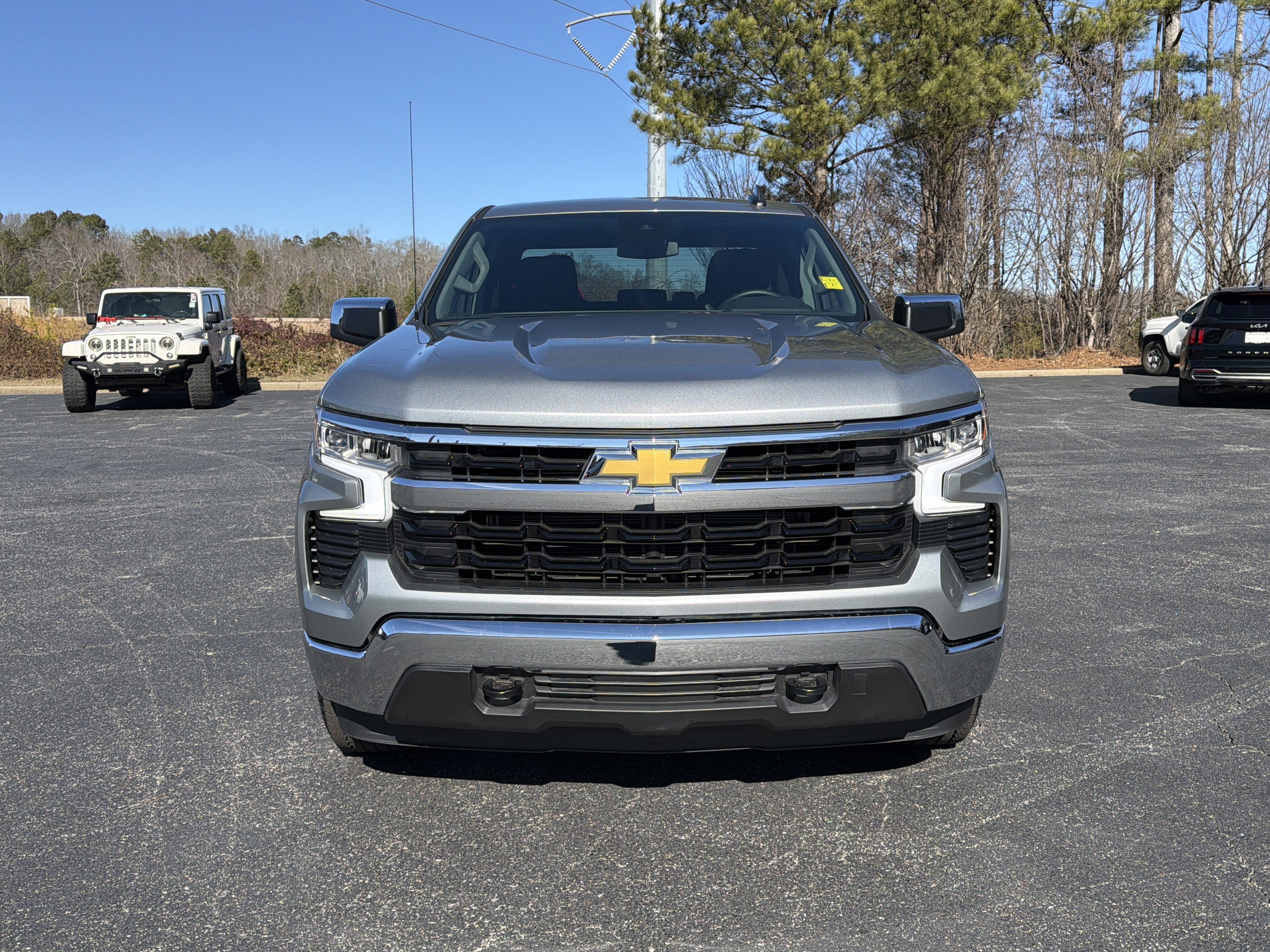 2025 Chevrolet Silverado 1500 LT