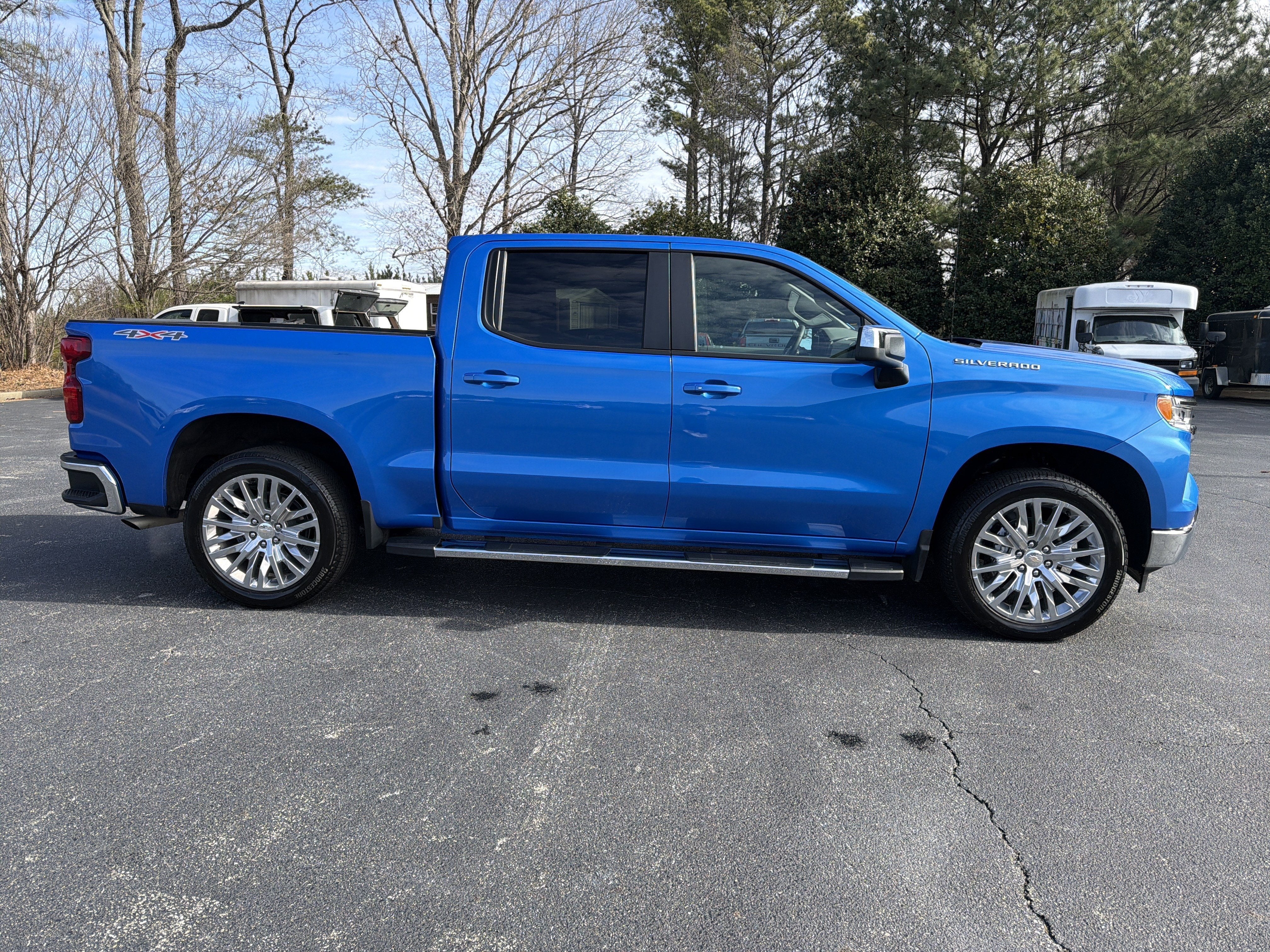 2025 Chevrolet Silverado 1500 LT