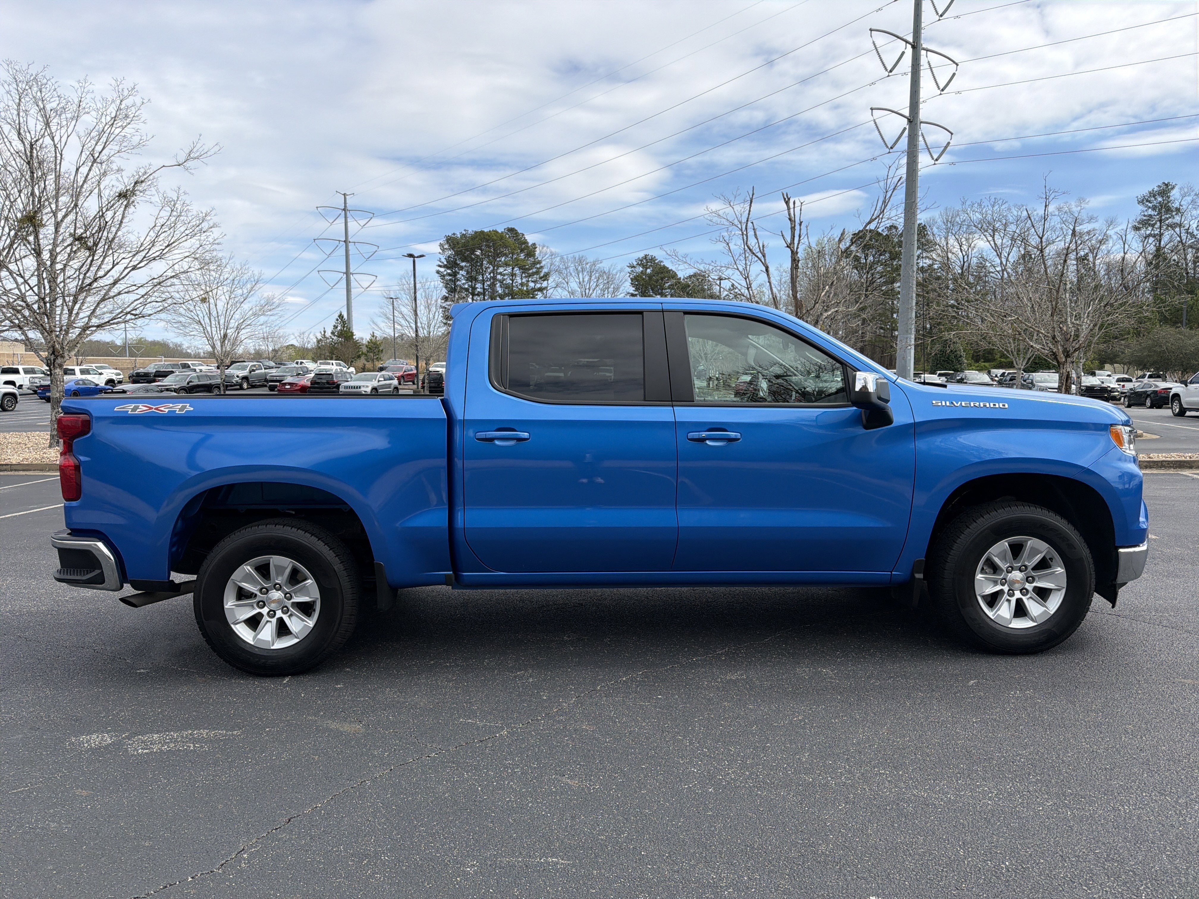 2025 Chevrolet Silverado 1500 LT