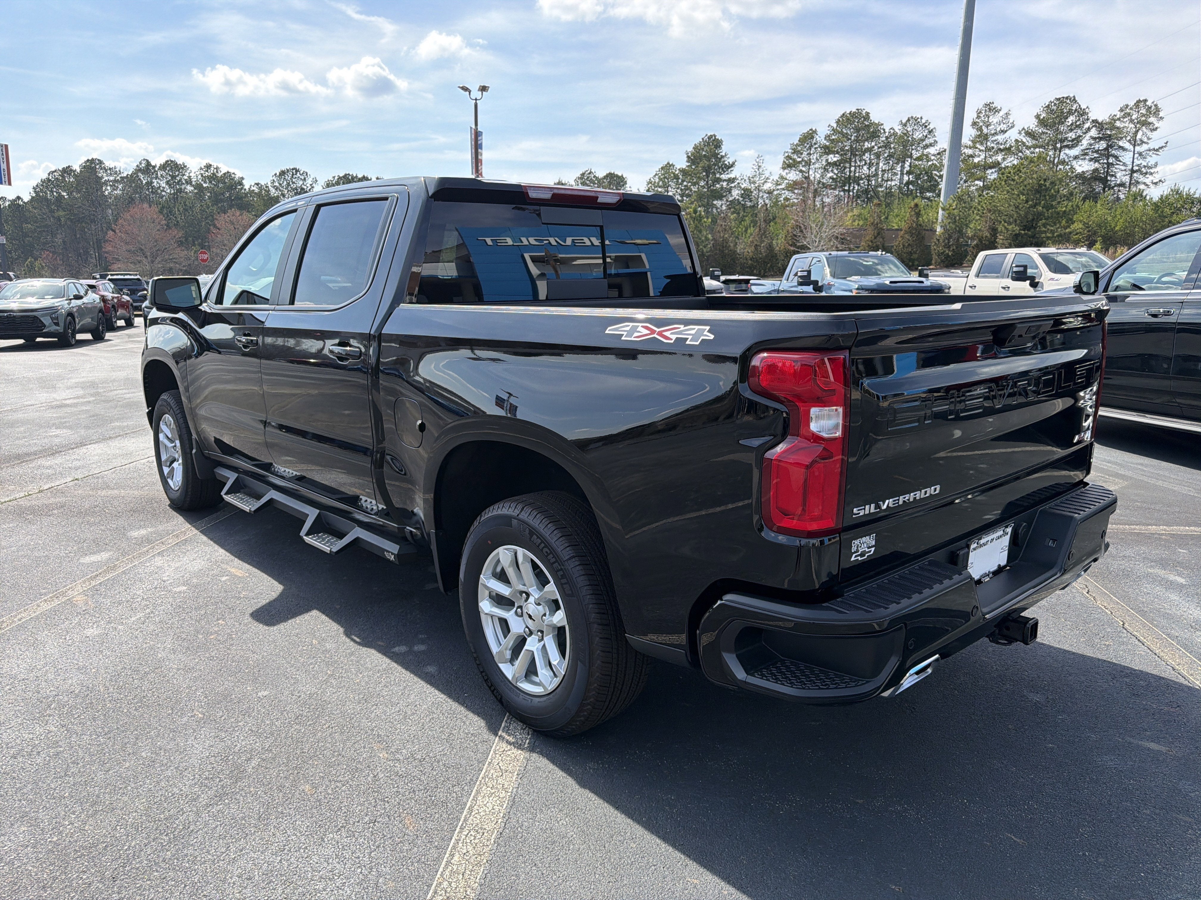 2025 Chevrolet Silverado 1500 RST