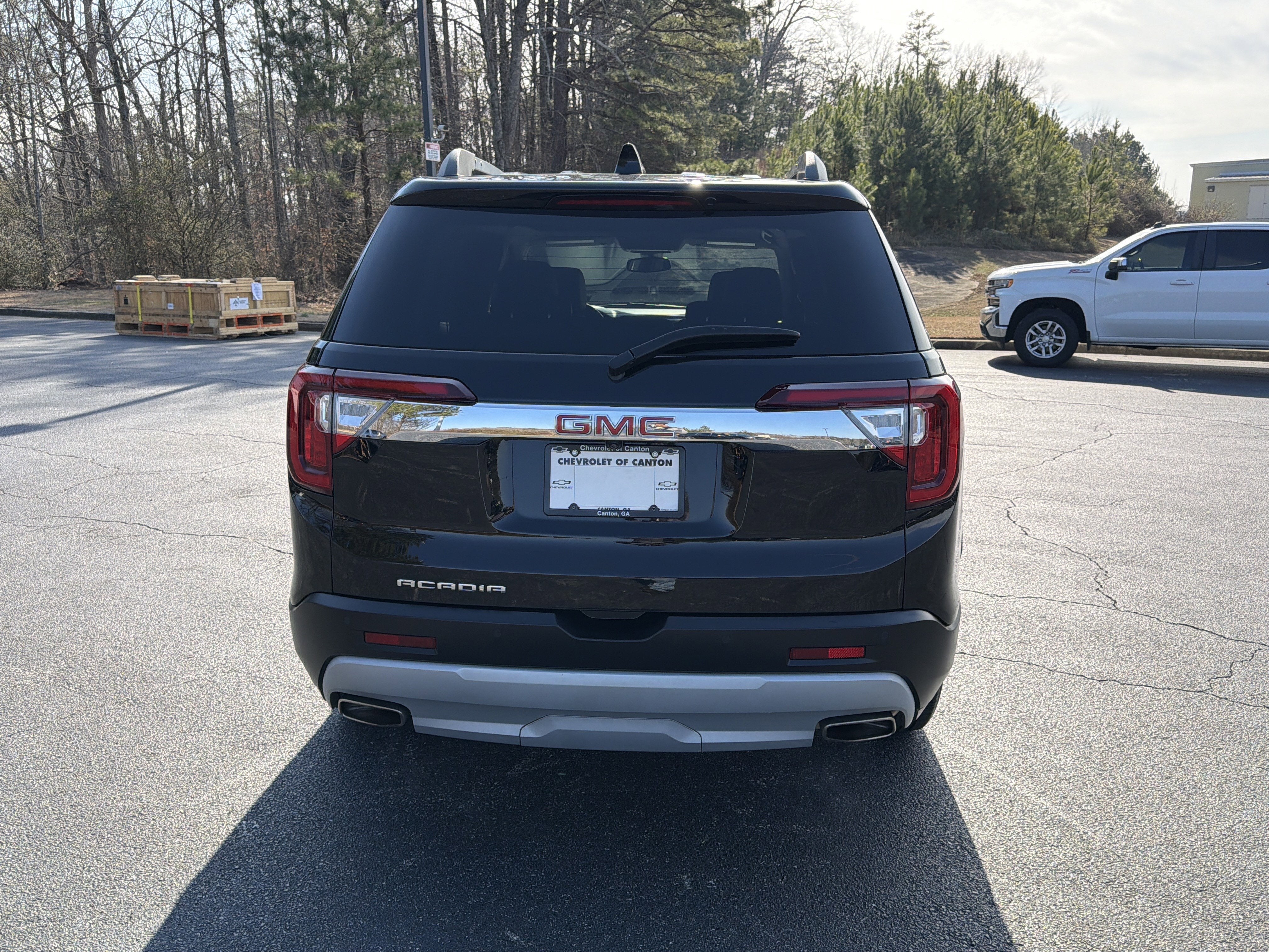 2023 GMC Acadia SLT