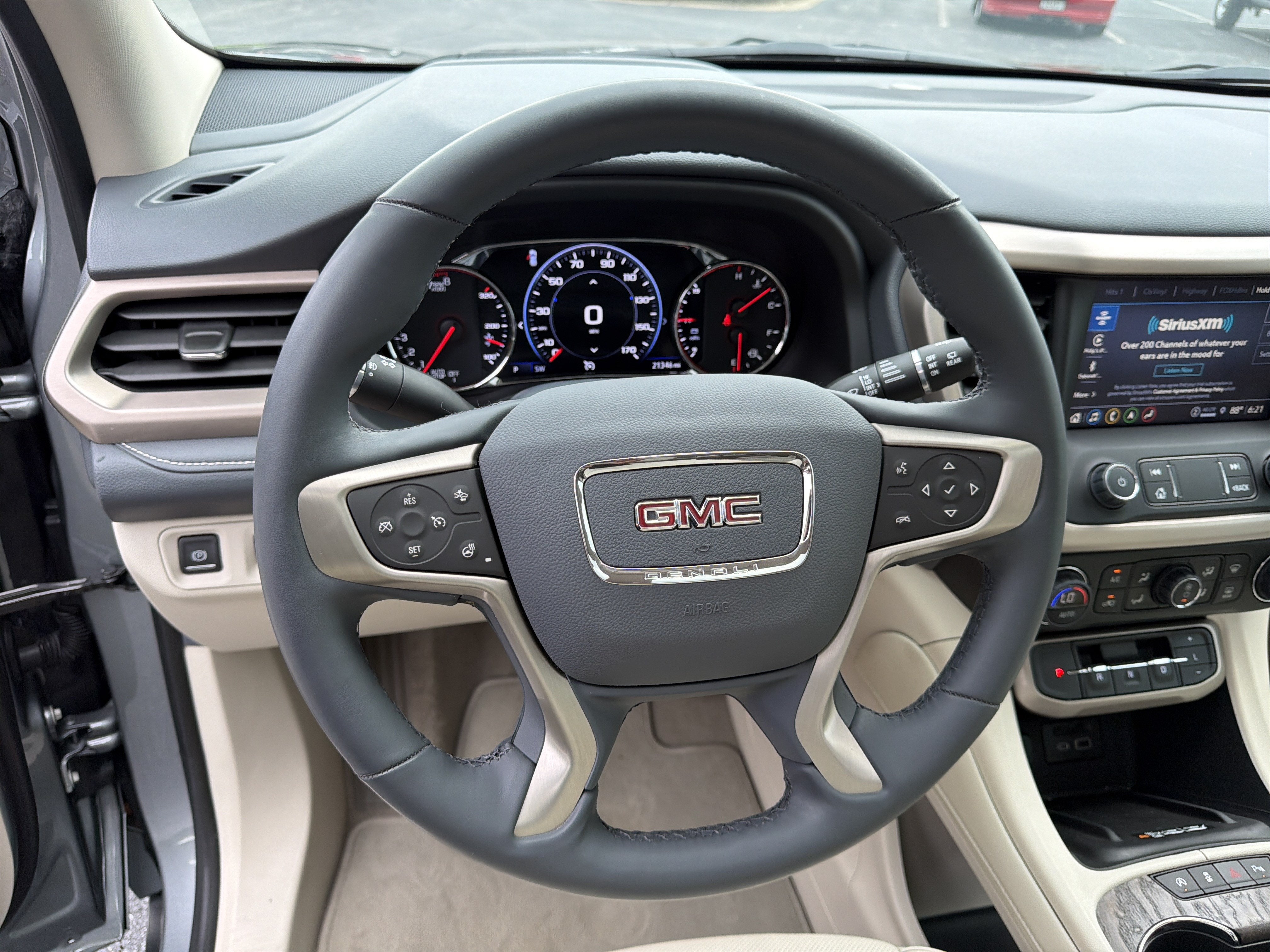 2023 GMC Acadia Denali