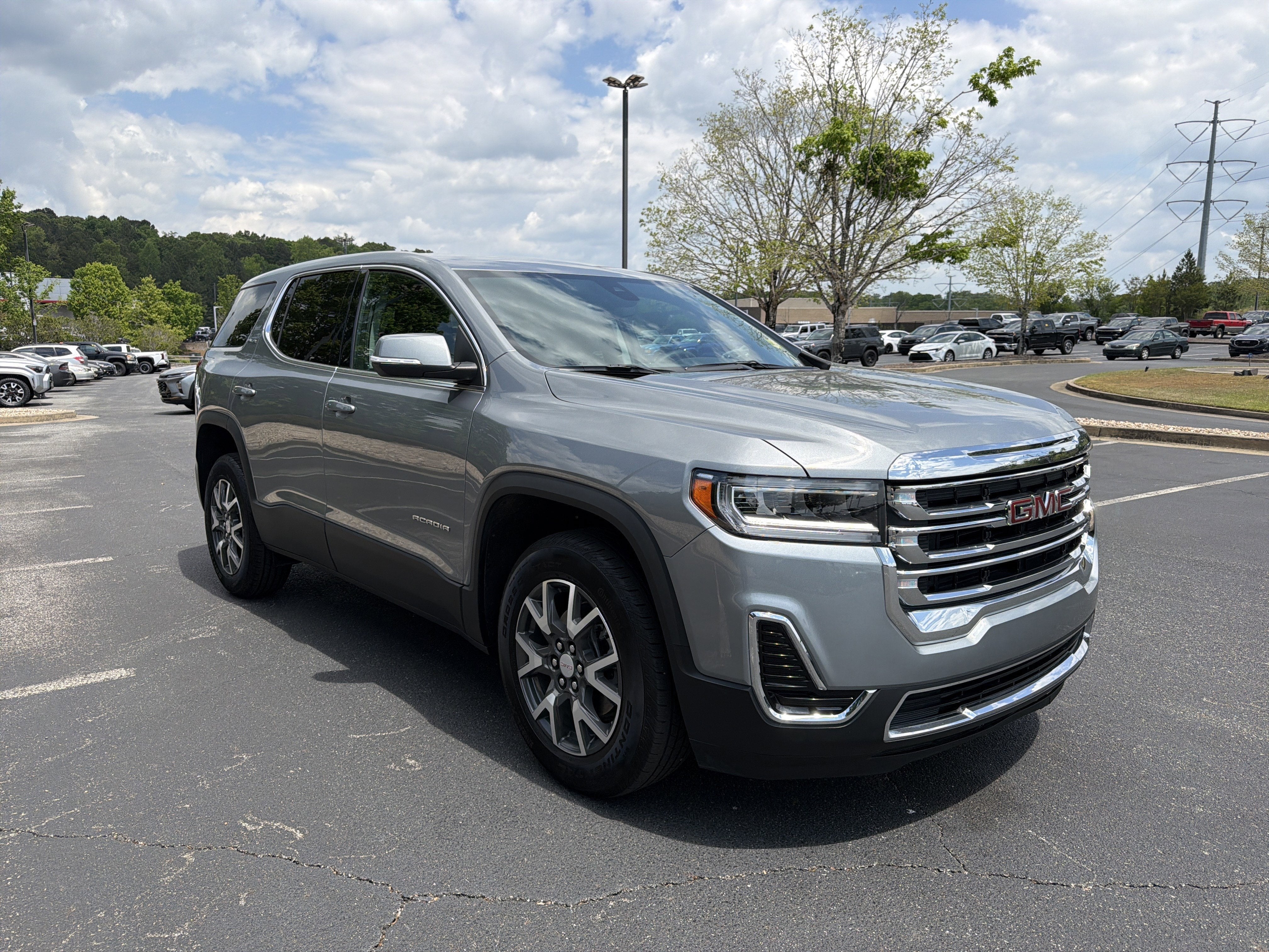 2023 GMC Acadia SLE