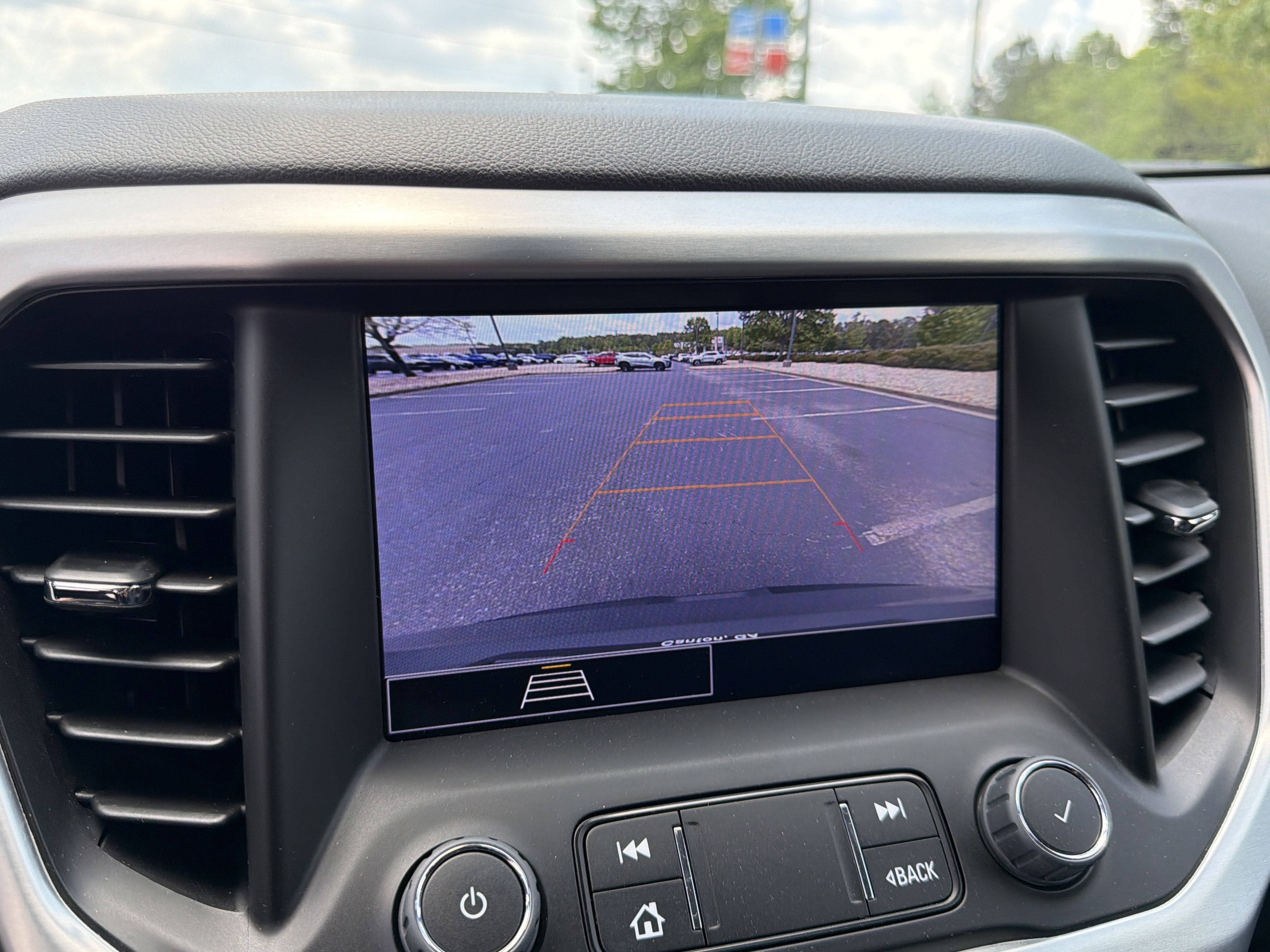 2023 GMC Acadia SLE