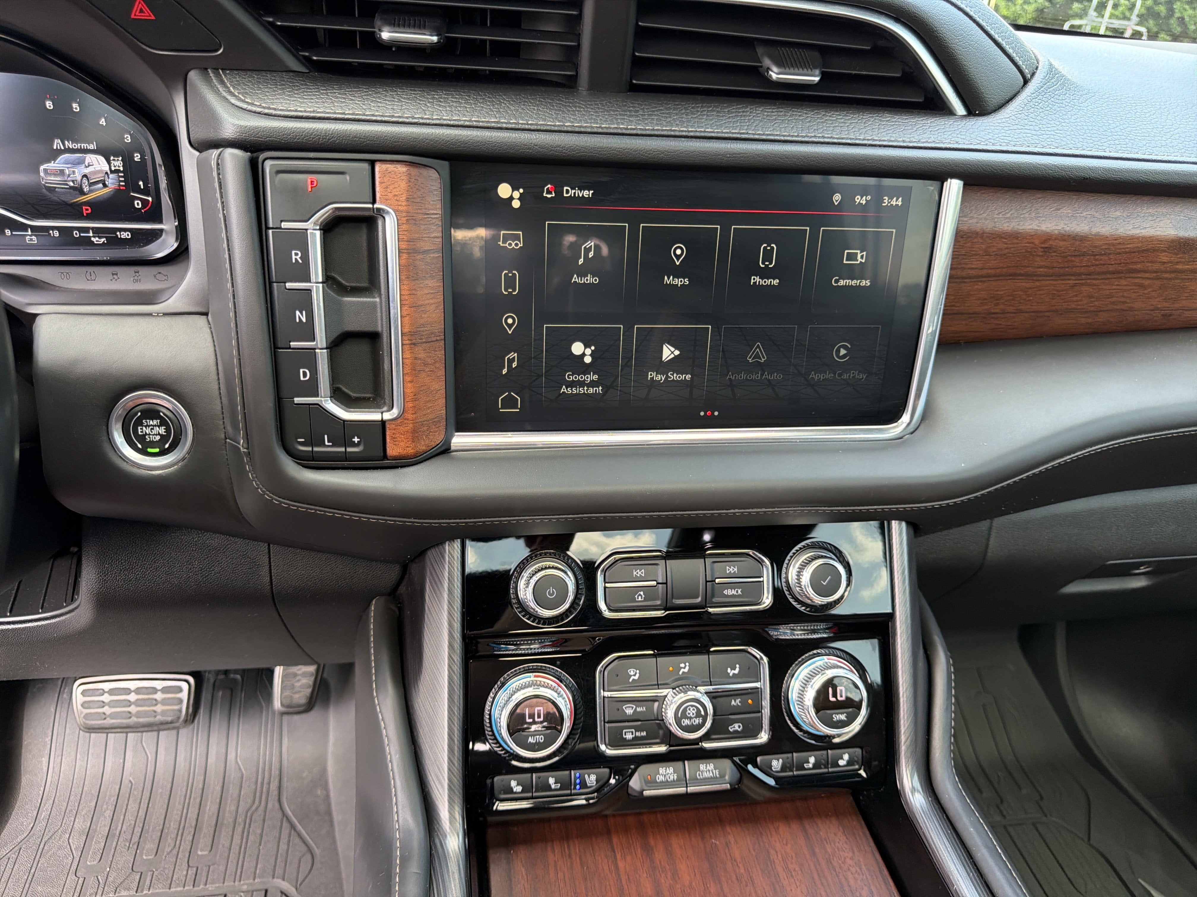 2023 GMC Yukon Denali Ultimate