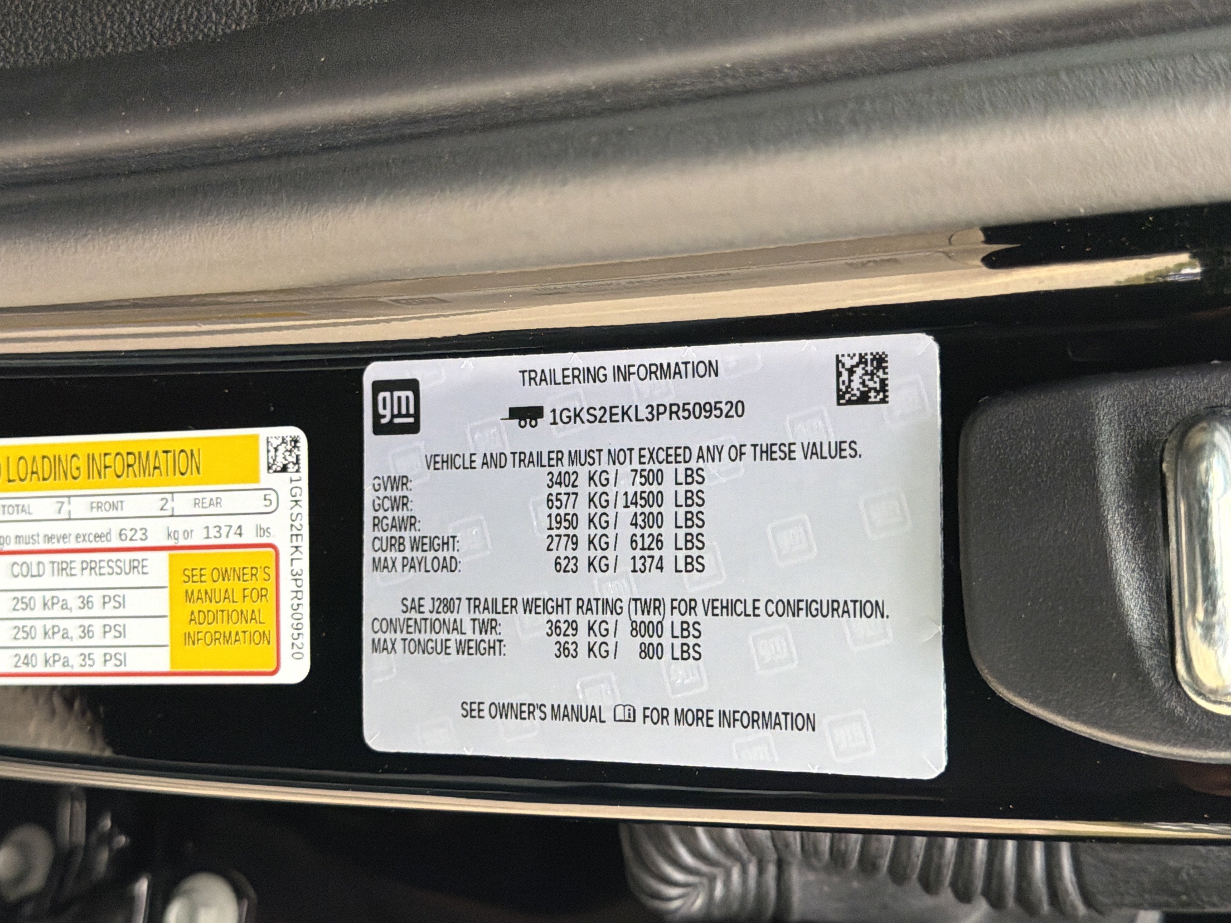 2023 GMC Yukon Denali Ultimate