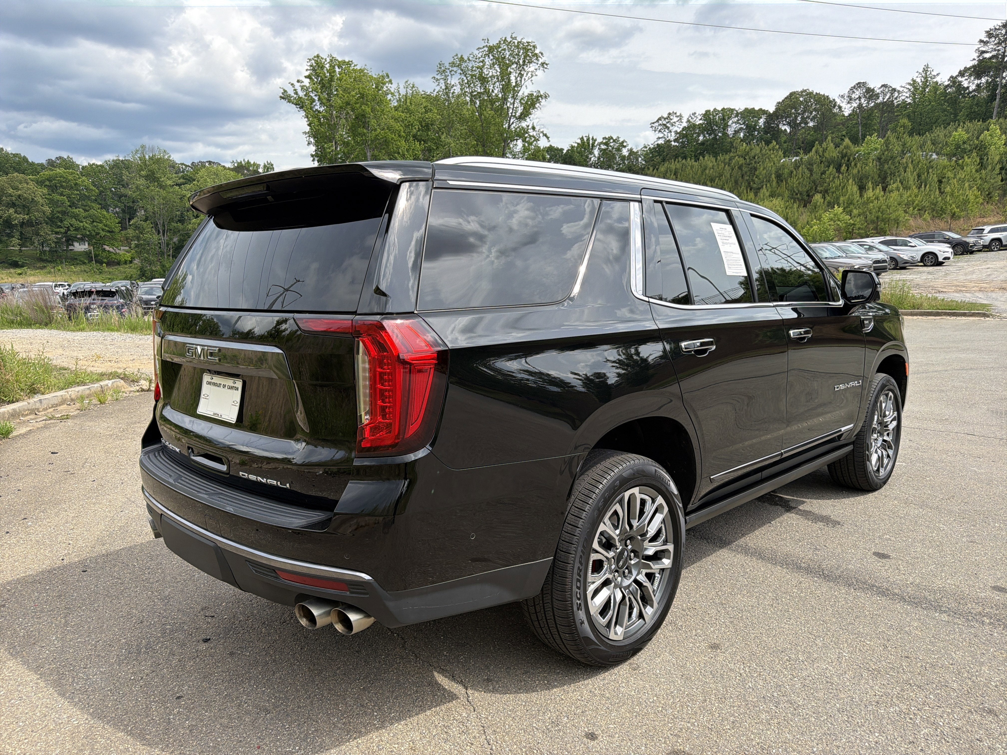 2023 GMC Yukon Denali Ultimate
