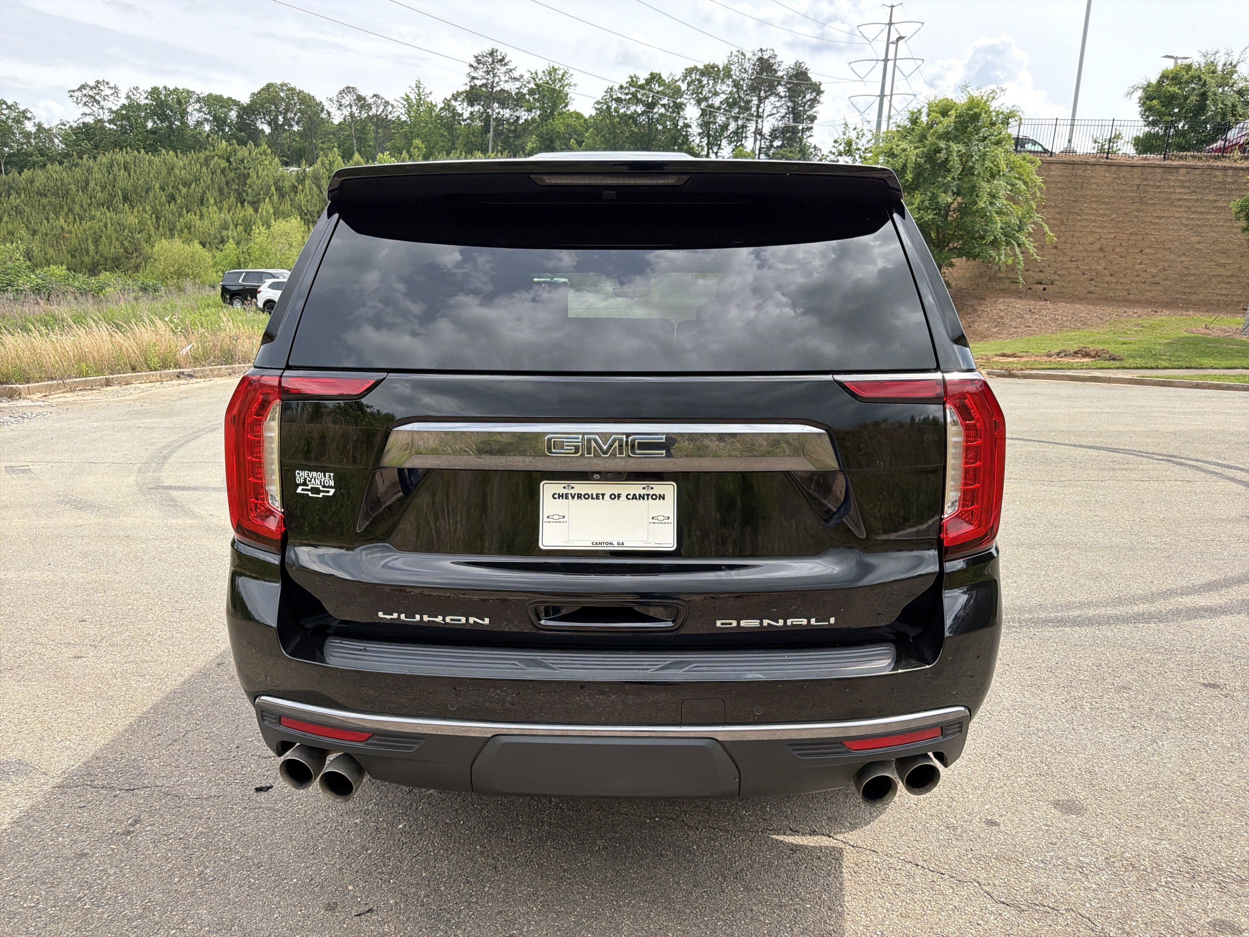 2023 GMC Yukon Denali Ultimate