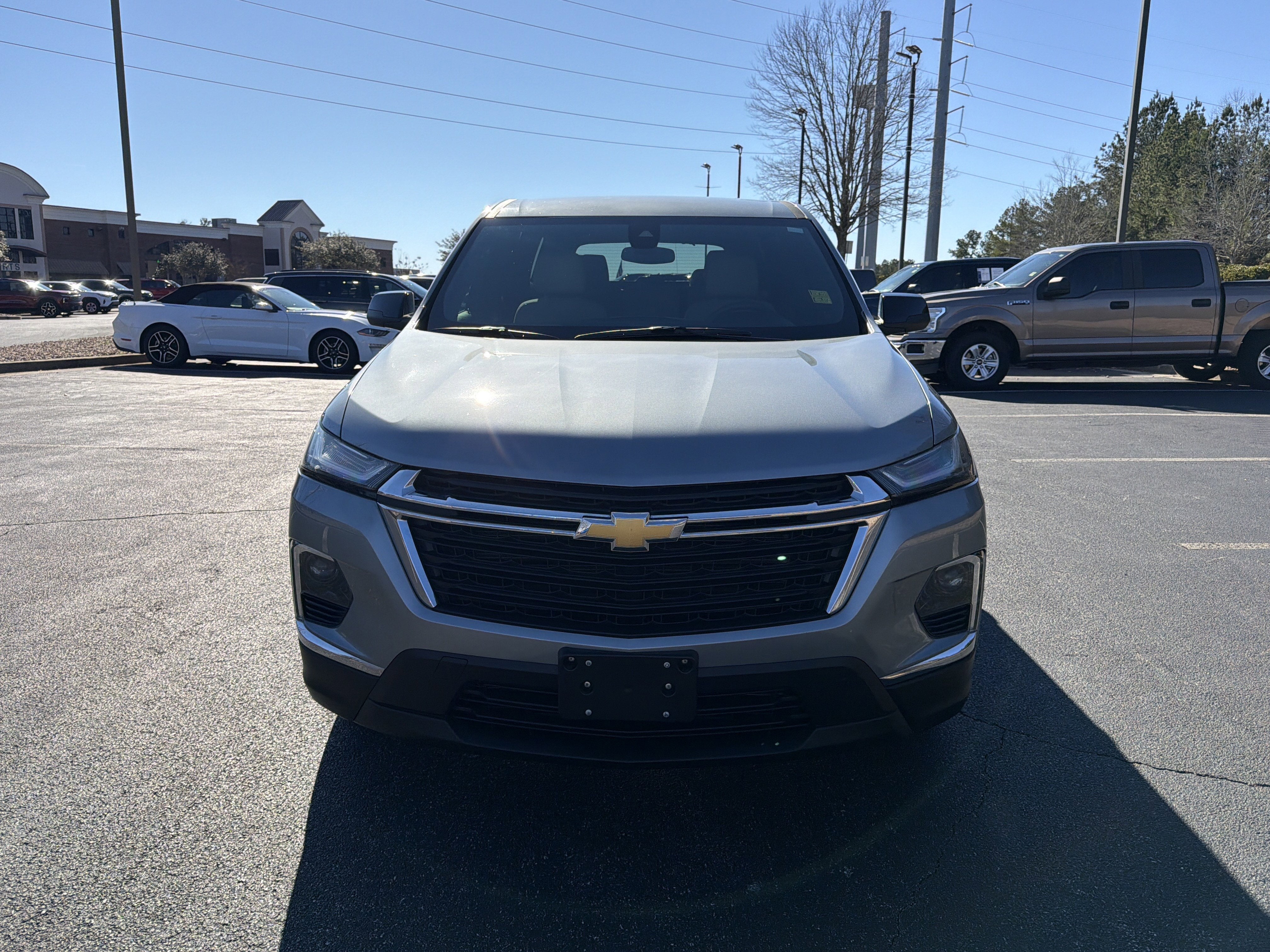 2023 Chevrolet Traverse LS