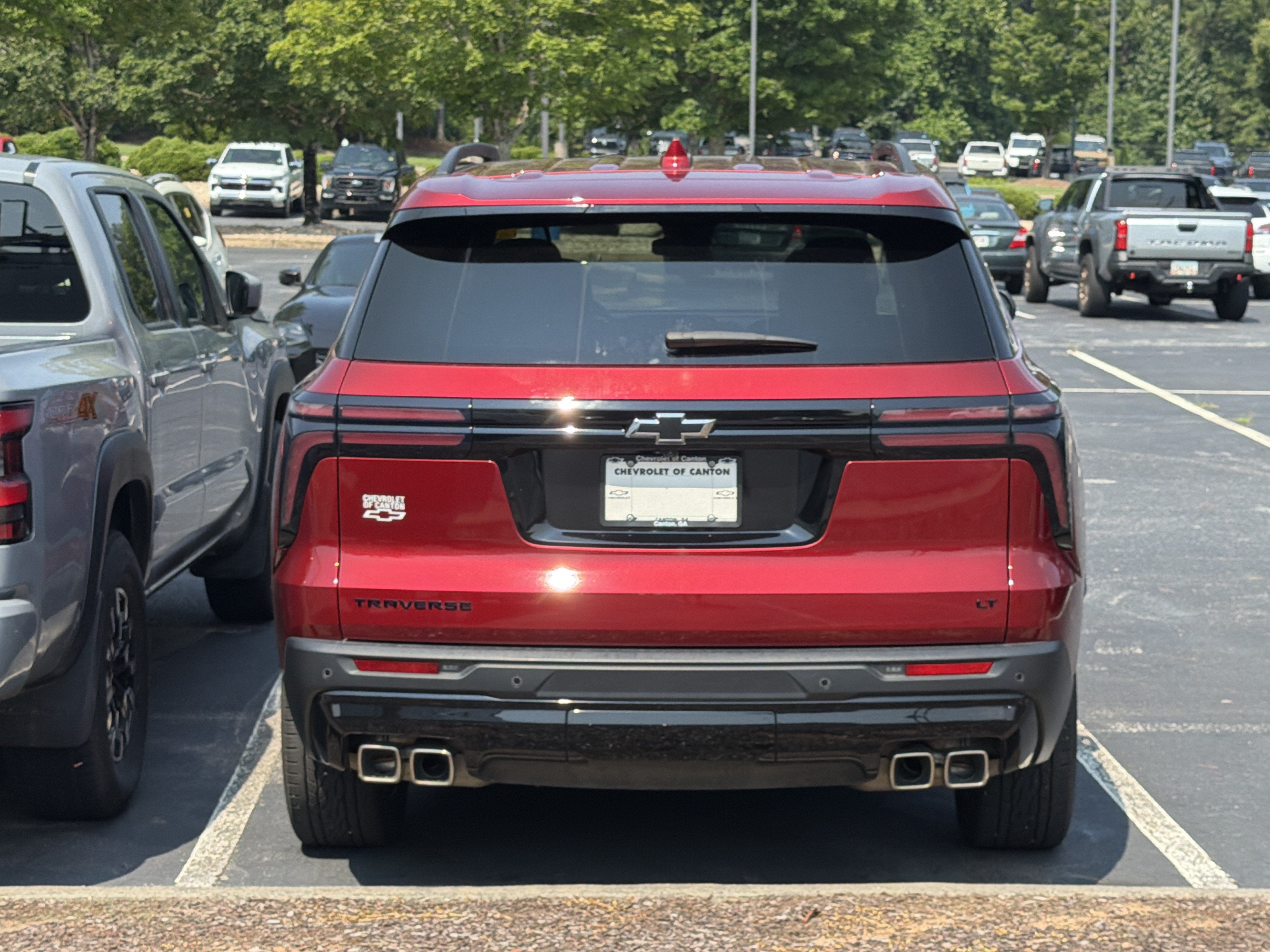 2024 Chevrolet Traverse FWD LT