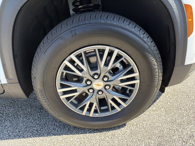 2026 Chevrolet Traverse FWD LT