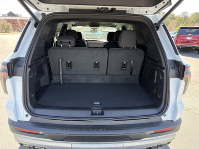 2026 Chevrolet Traverse FWD LT