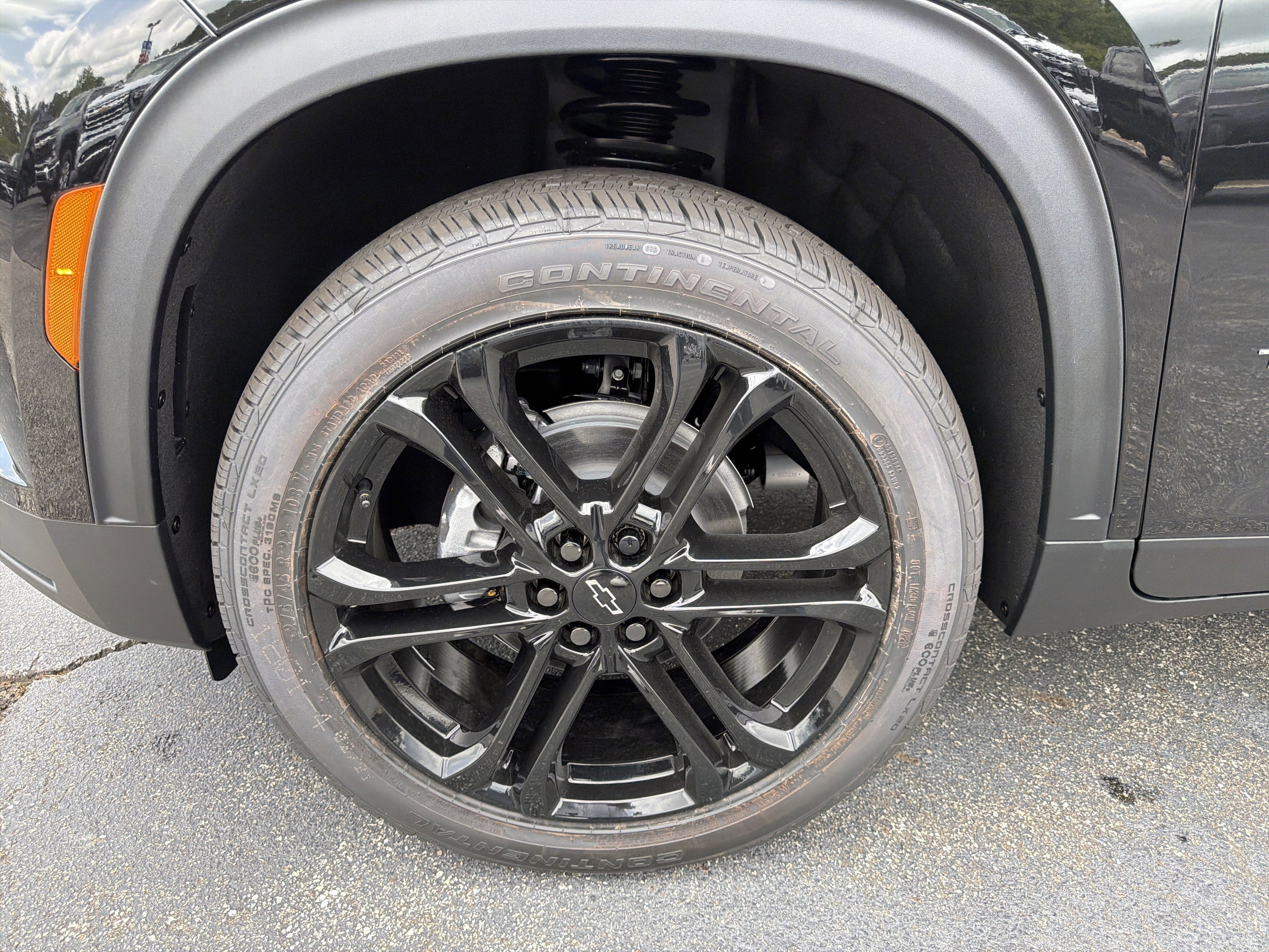 2026 Chevrolet Traverse FWD LT