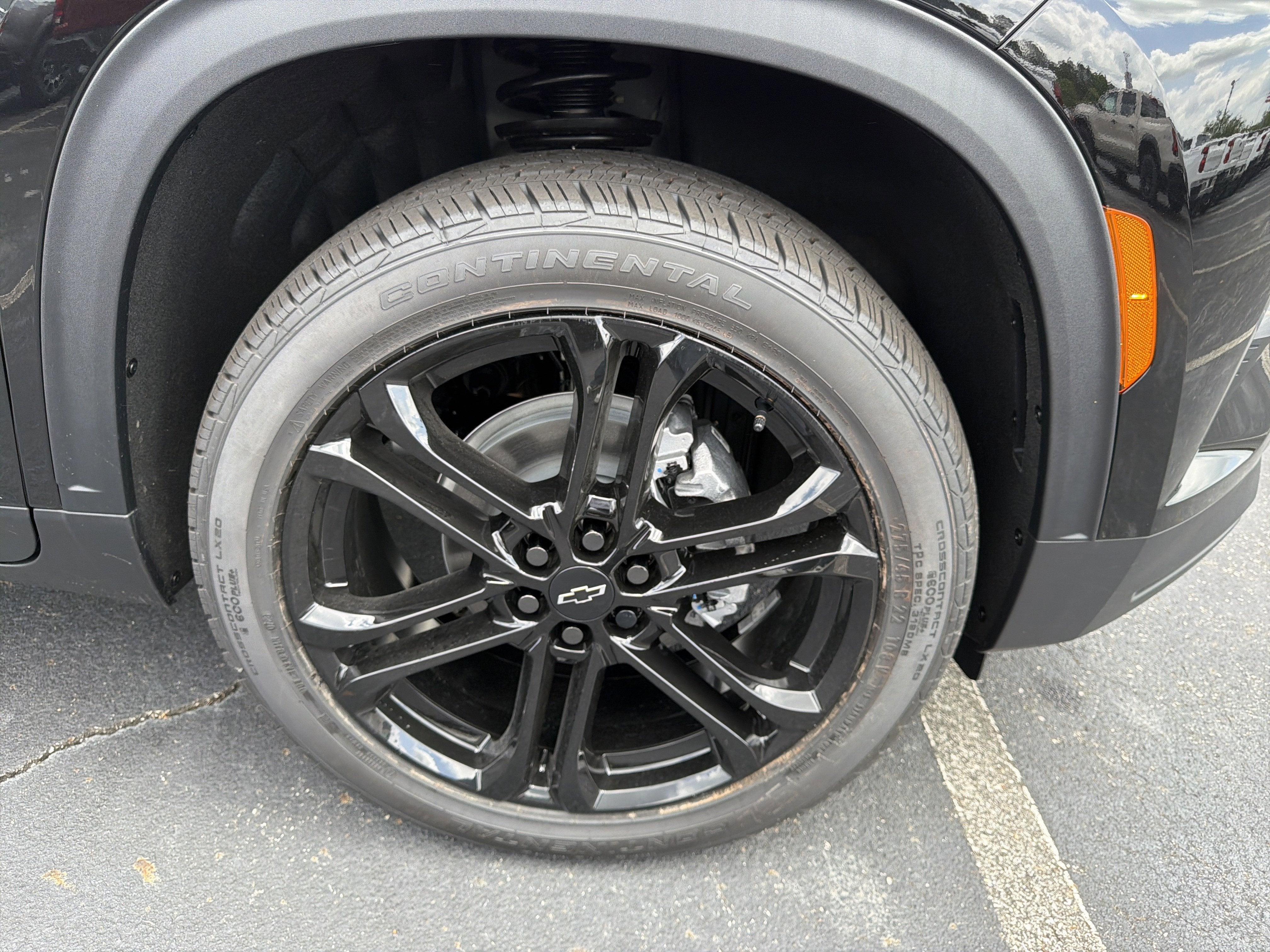 2026 Chevrolet Traverse FWD LT