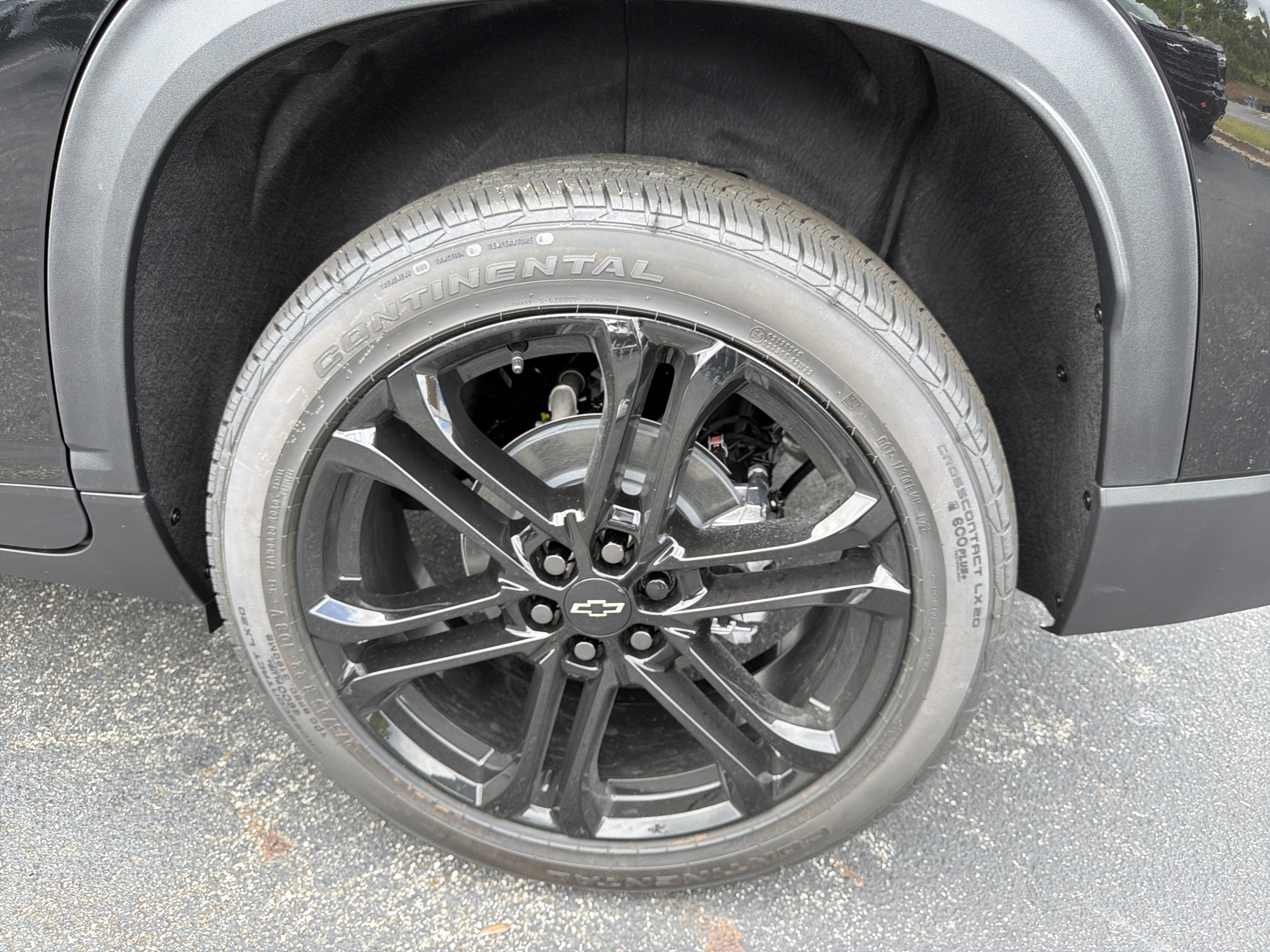 2026 Chevrolet Traverse FWD LT