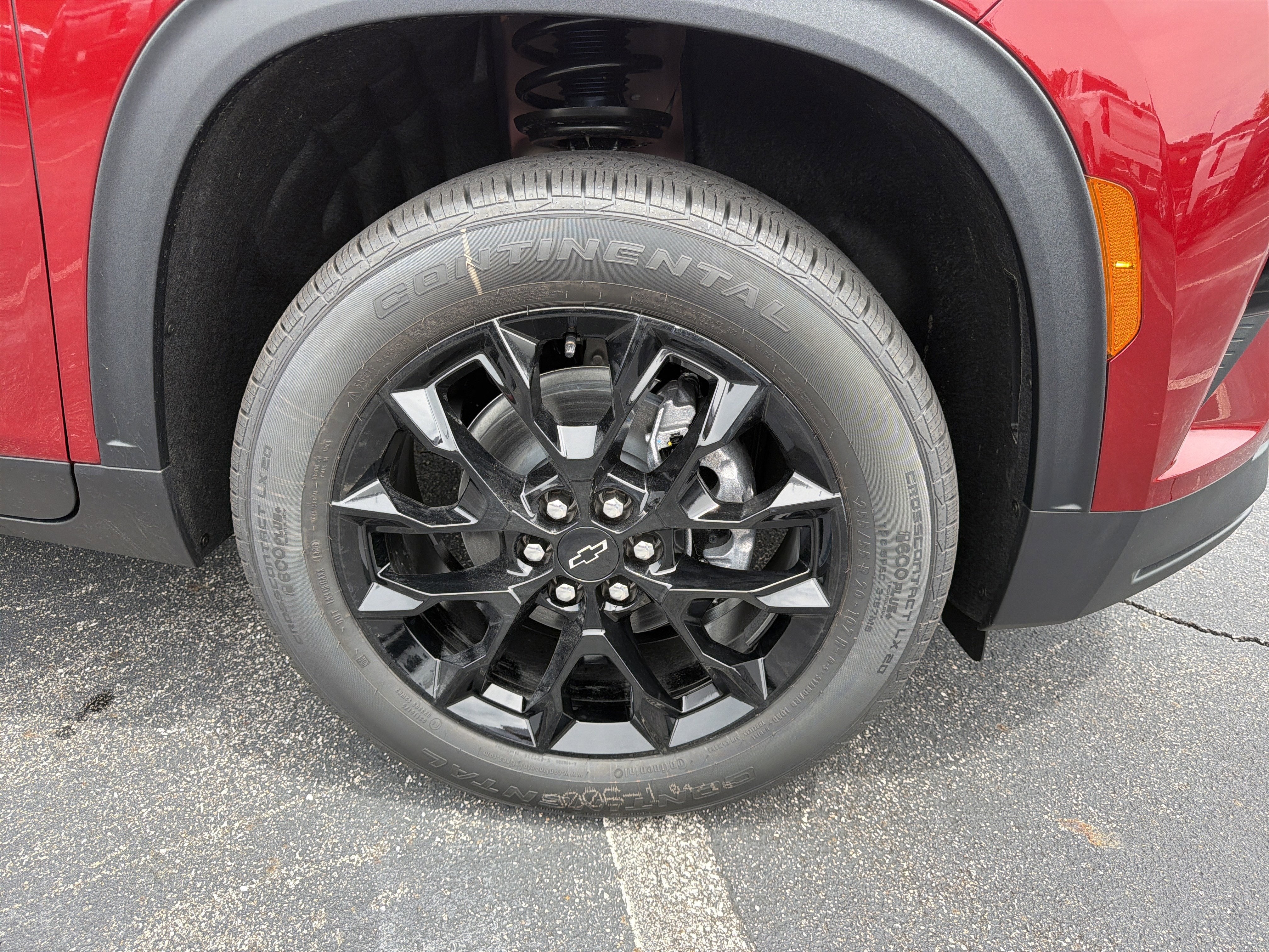 2026 Chevrolet Traverse FWD LT