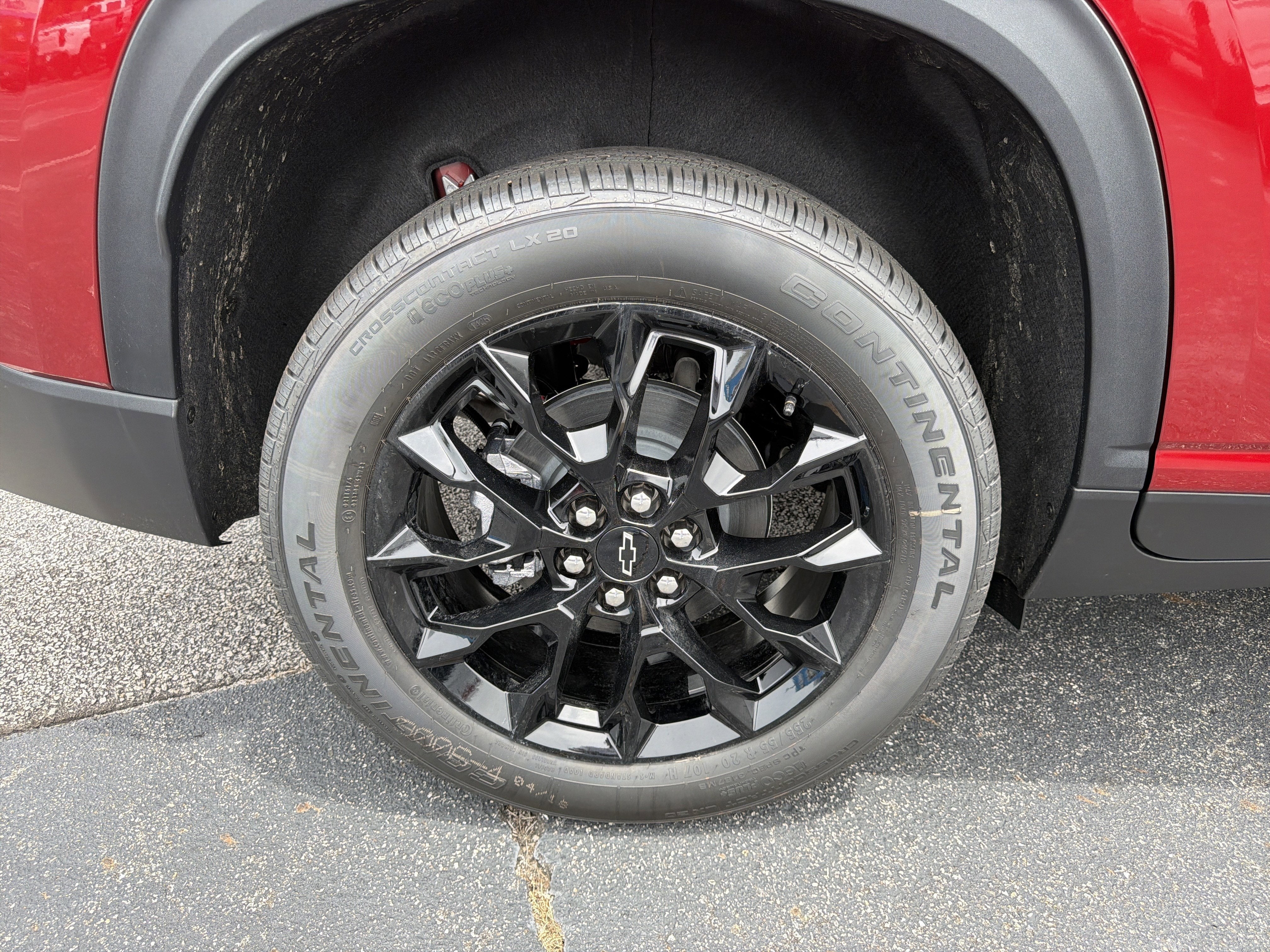 2026 Chevrolet Traverse FWD LT