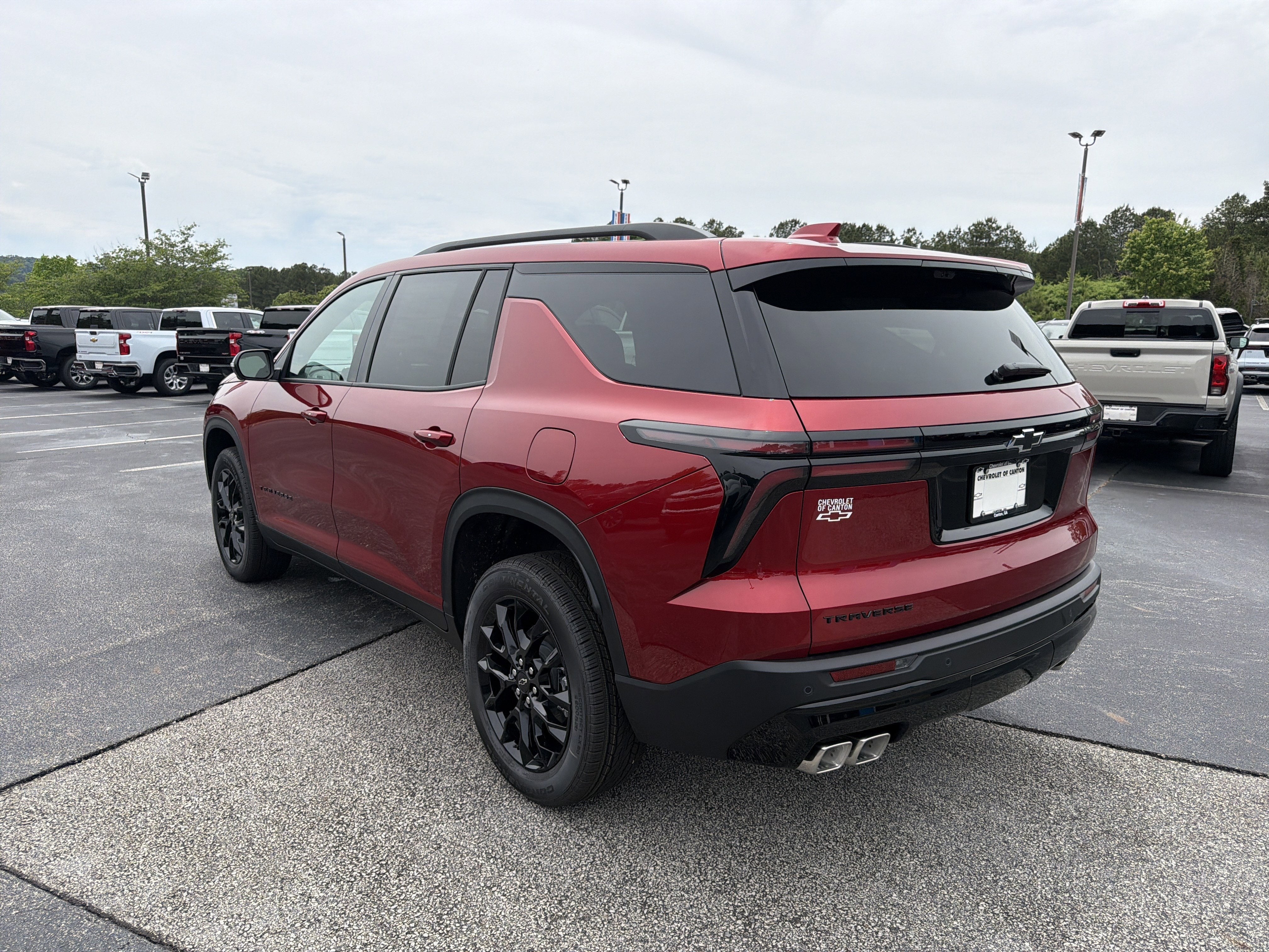 2026 Chevrolet Traverse FWD LT