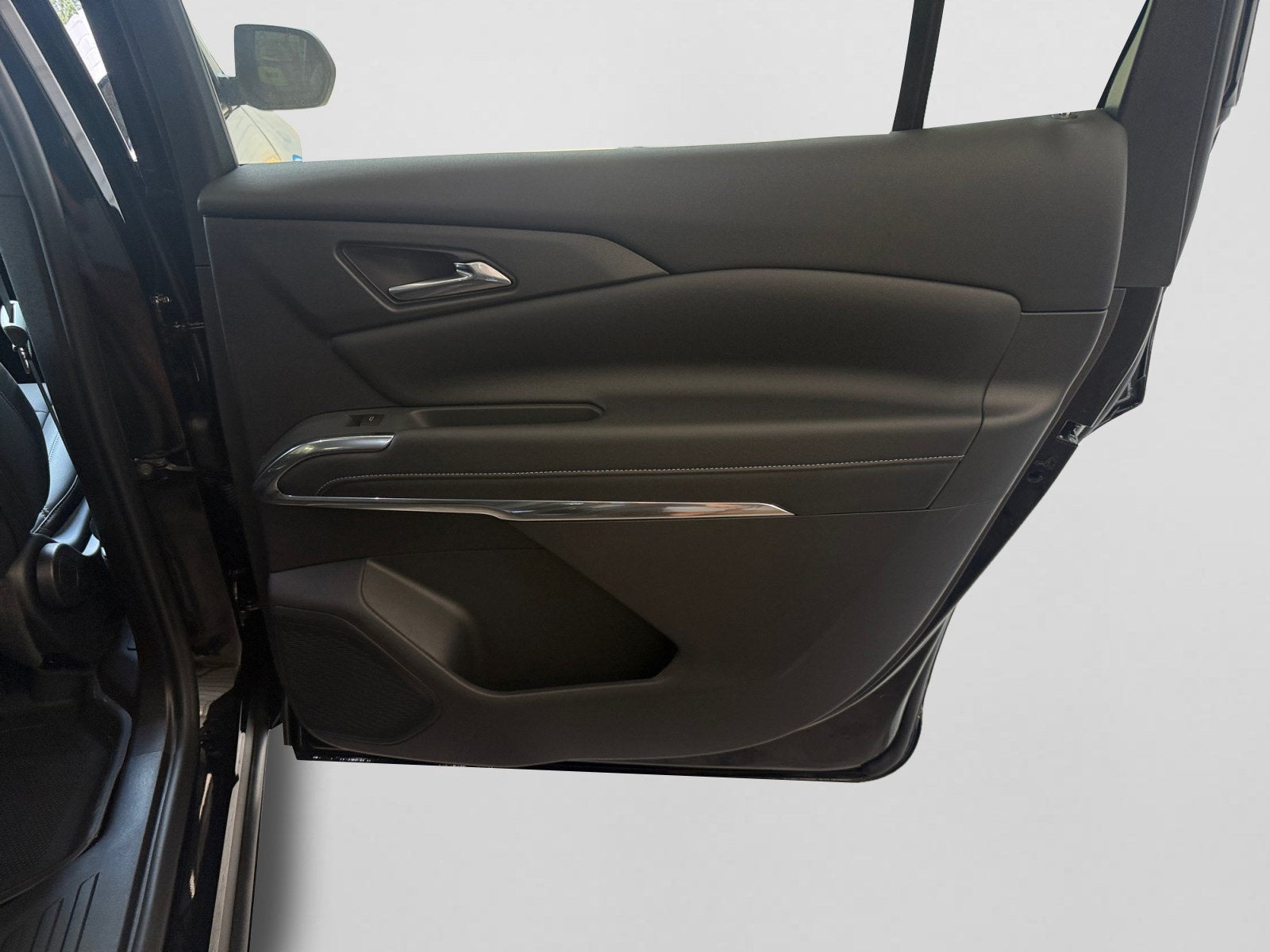 2027 Chevrolet Traverse FWD LT