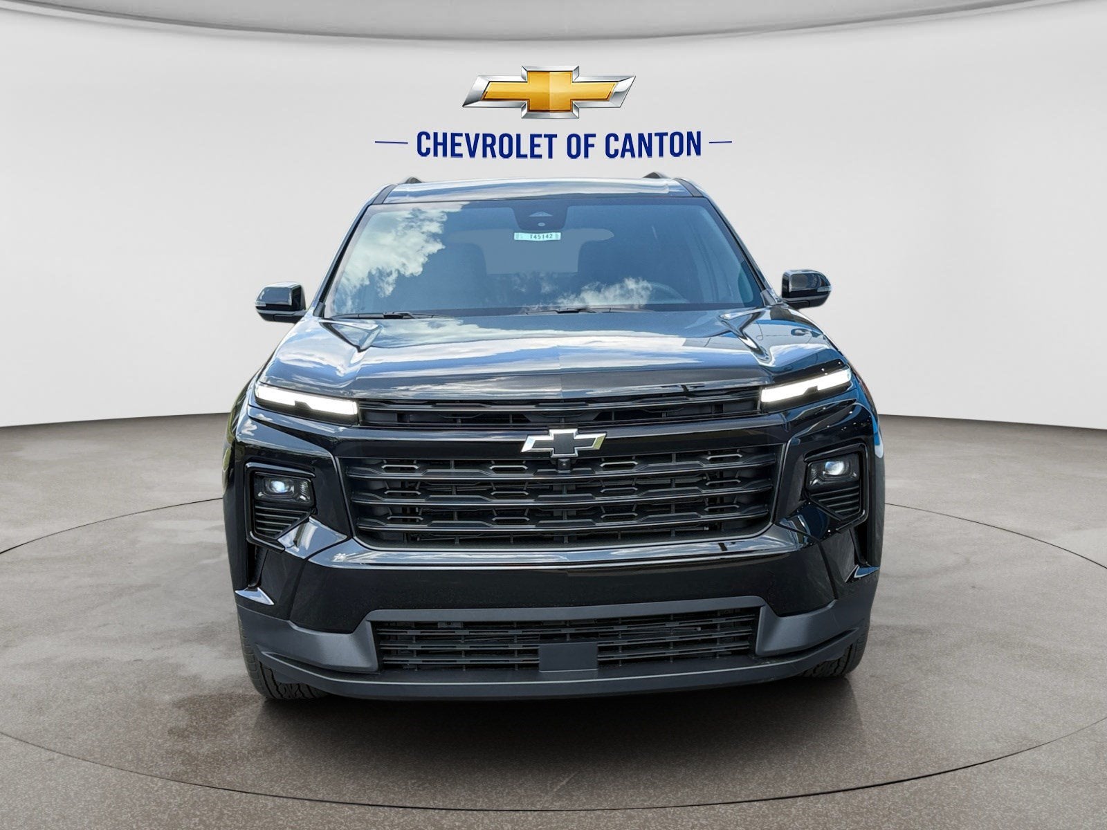 2027 Chevrolet Traverse FWD LT