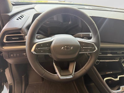 2027 Chevrolet Traverse FWD LT