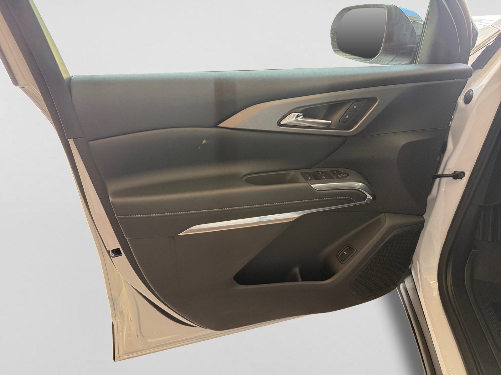 2027 Chevrolet Traverse FWD LT