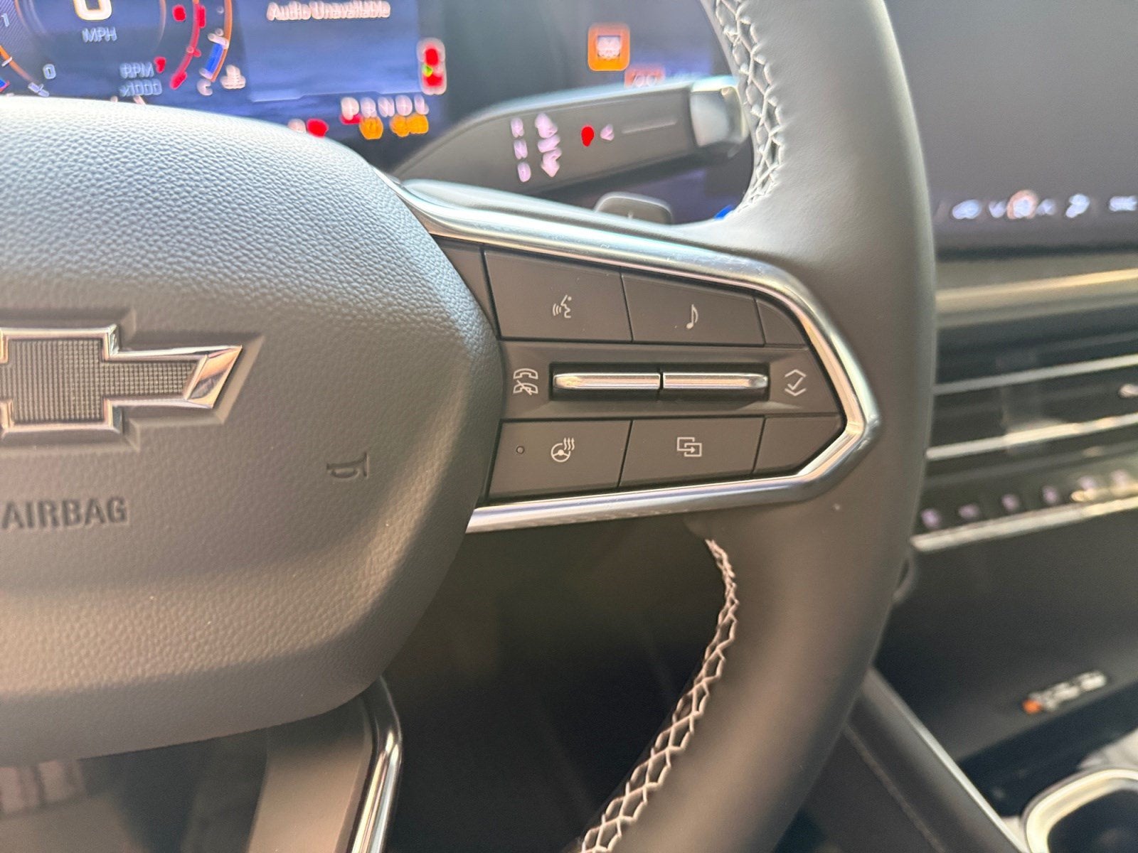 2027 Chevrolet Traverse FWD LT
