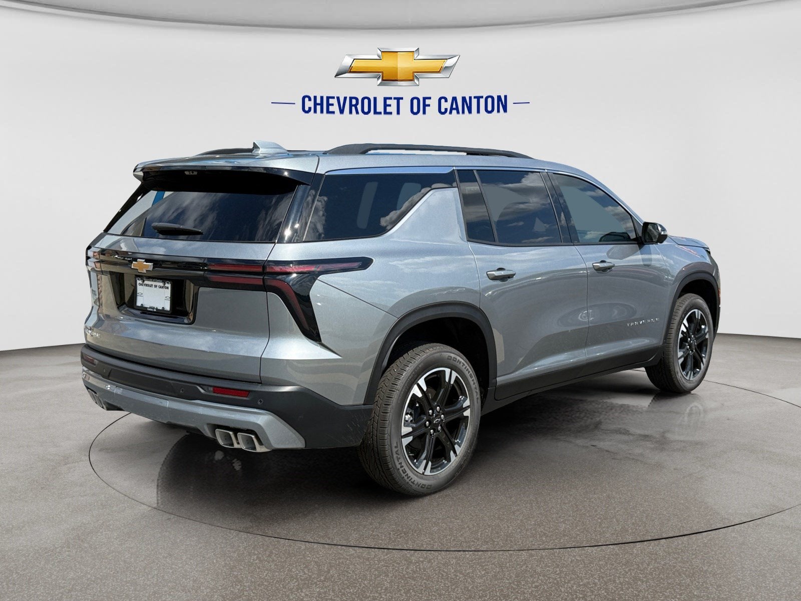 2027 Chevrolet Traverse FWD LT