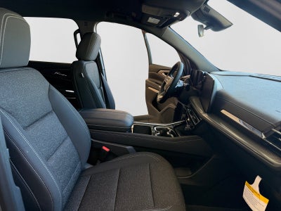 2027 Chevrolet Traverse FWD LT