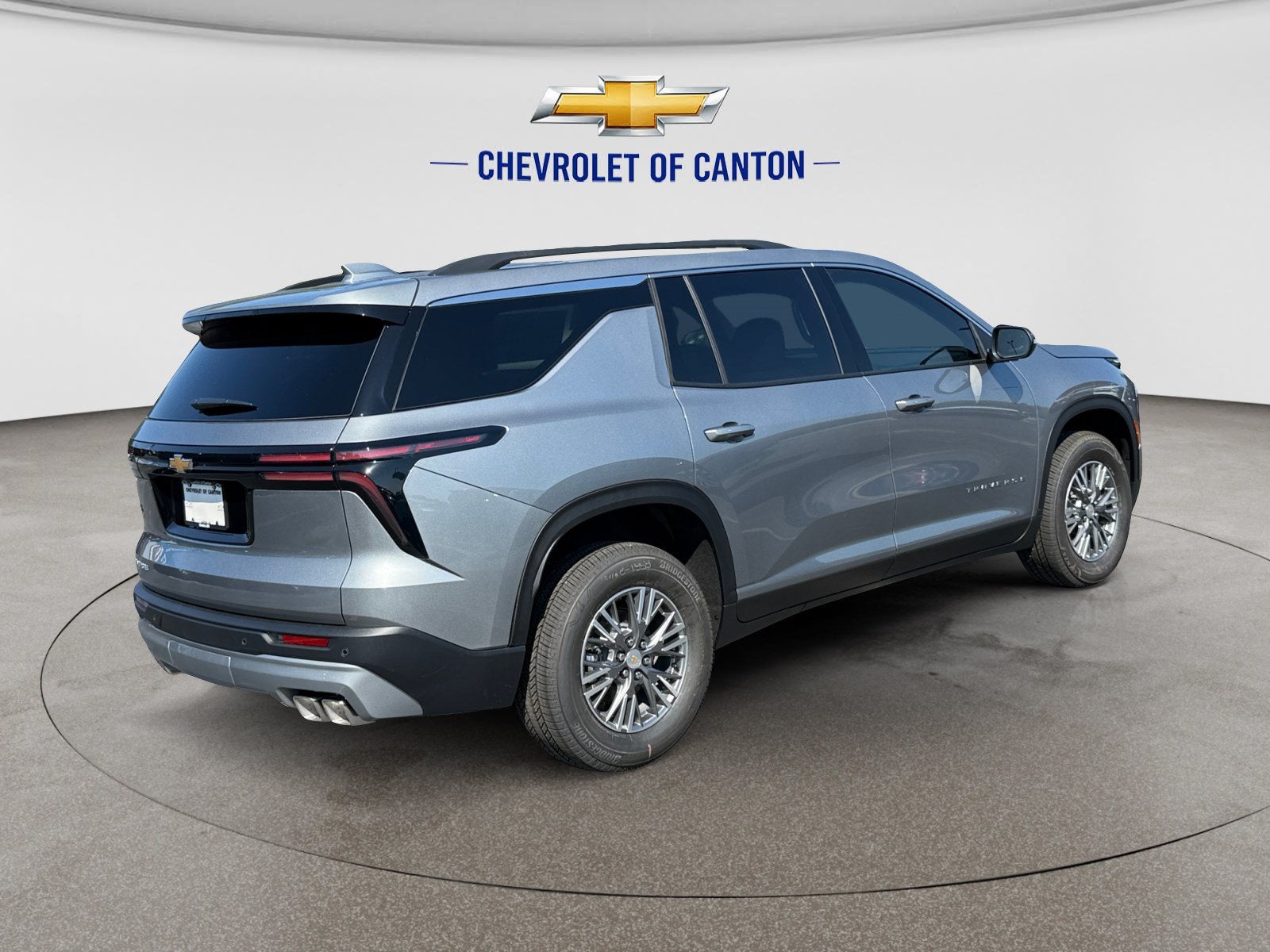 2027 Chevrolet Traverse FWD LT