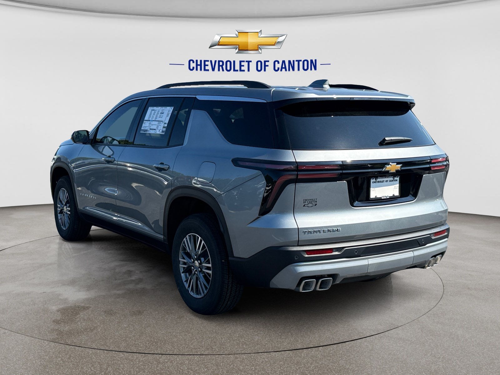 2027 Chevrolet Traverse FWD LT