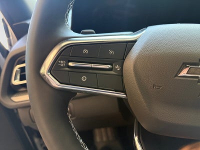 2027 Chevrolet Traverse FWD LT