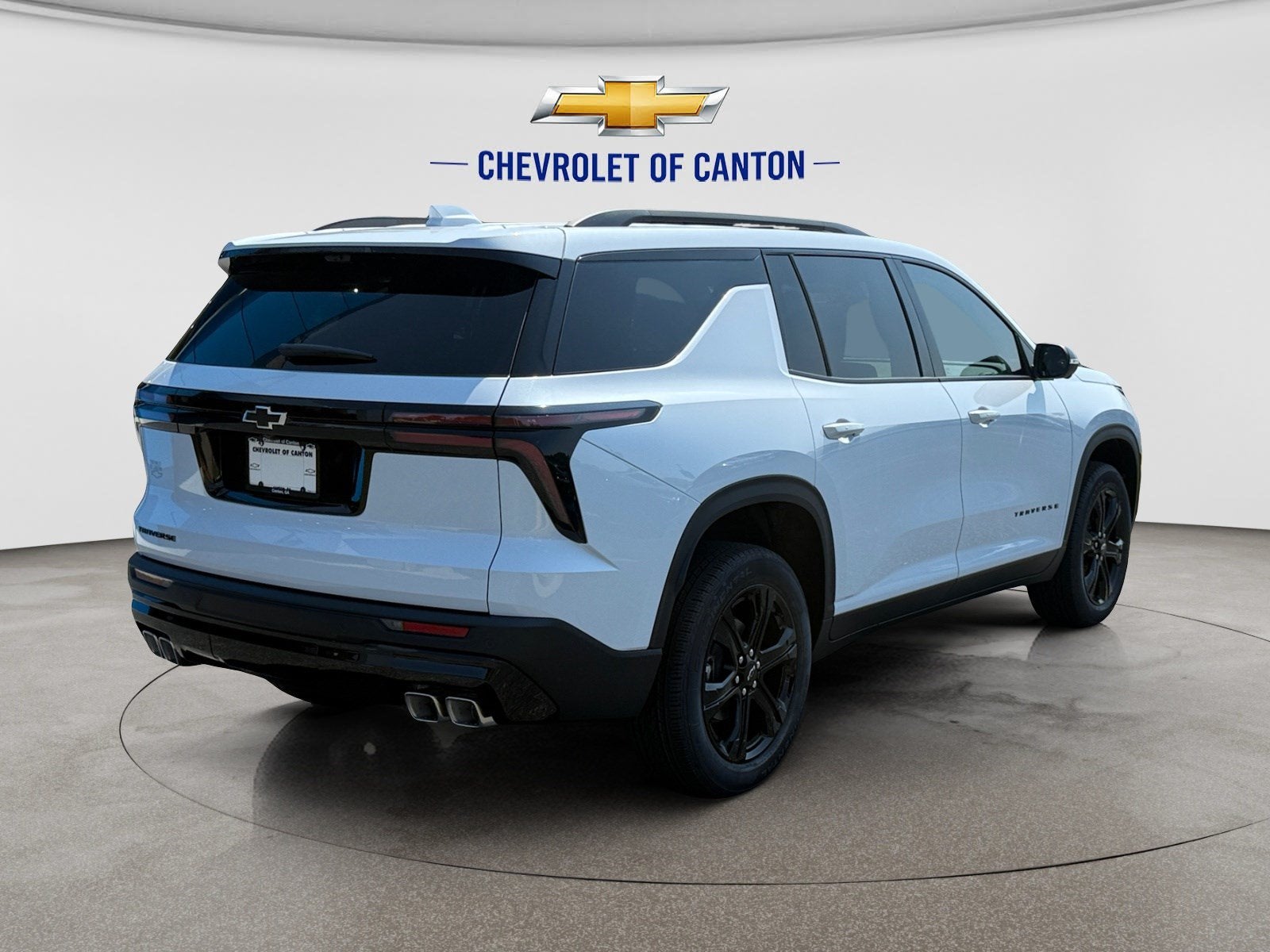 2027 Chevrolet Traverse FWD LT